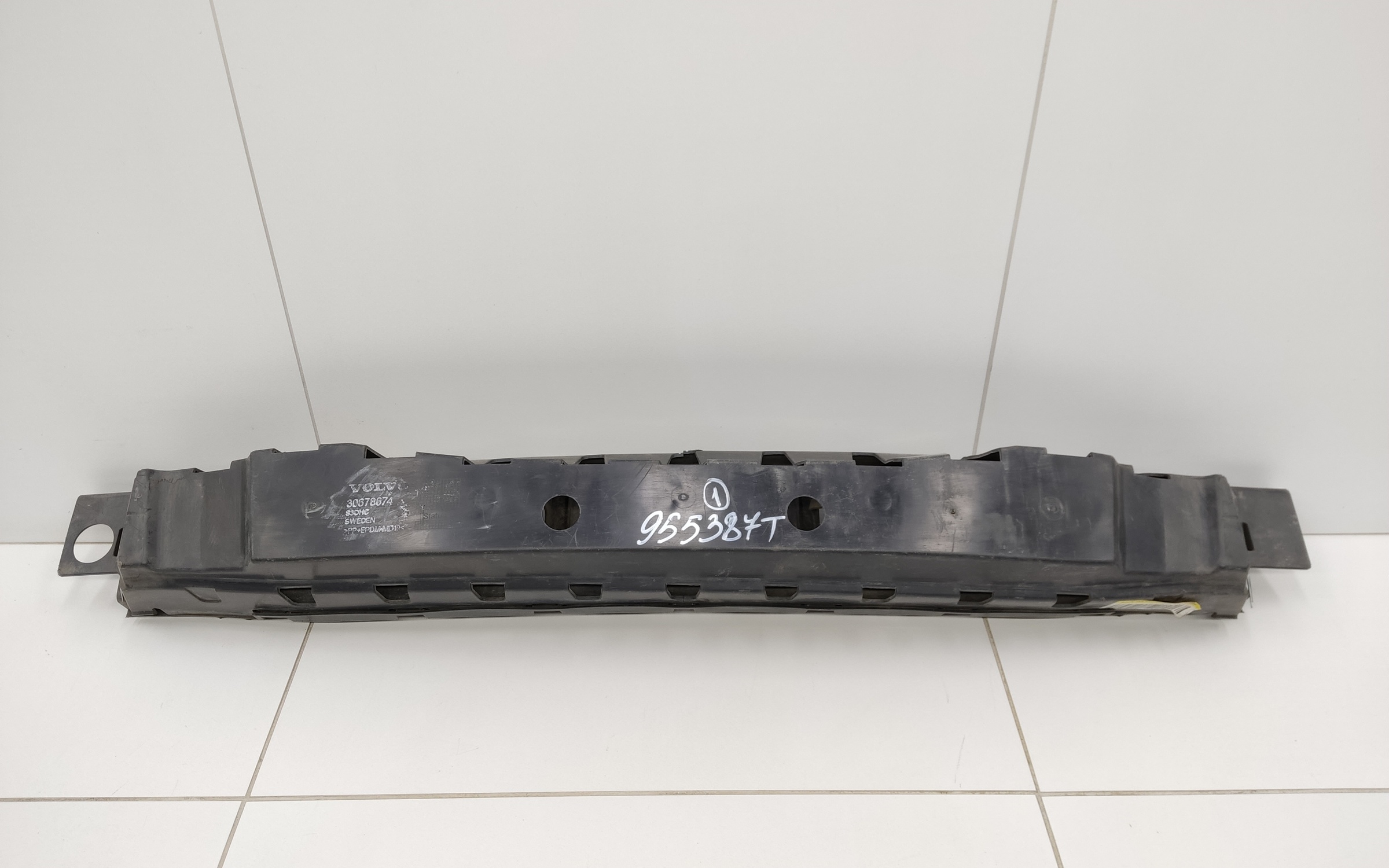 Абсорбер переднего бампера  Volvo XC70 2