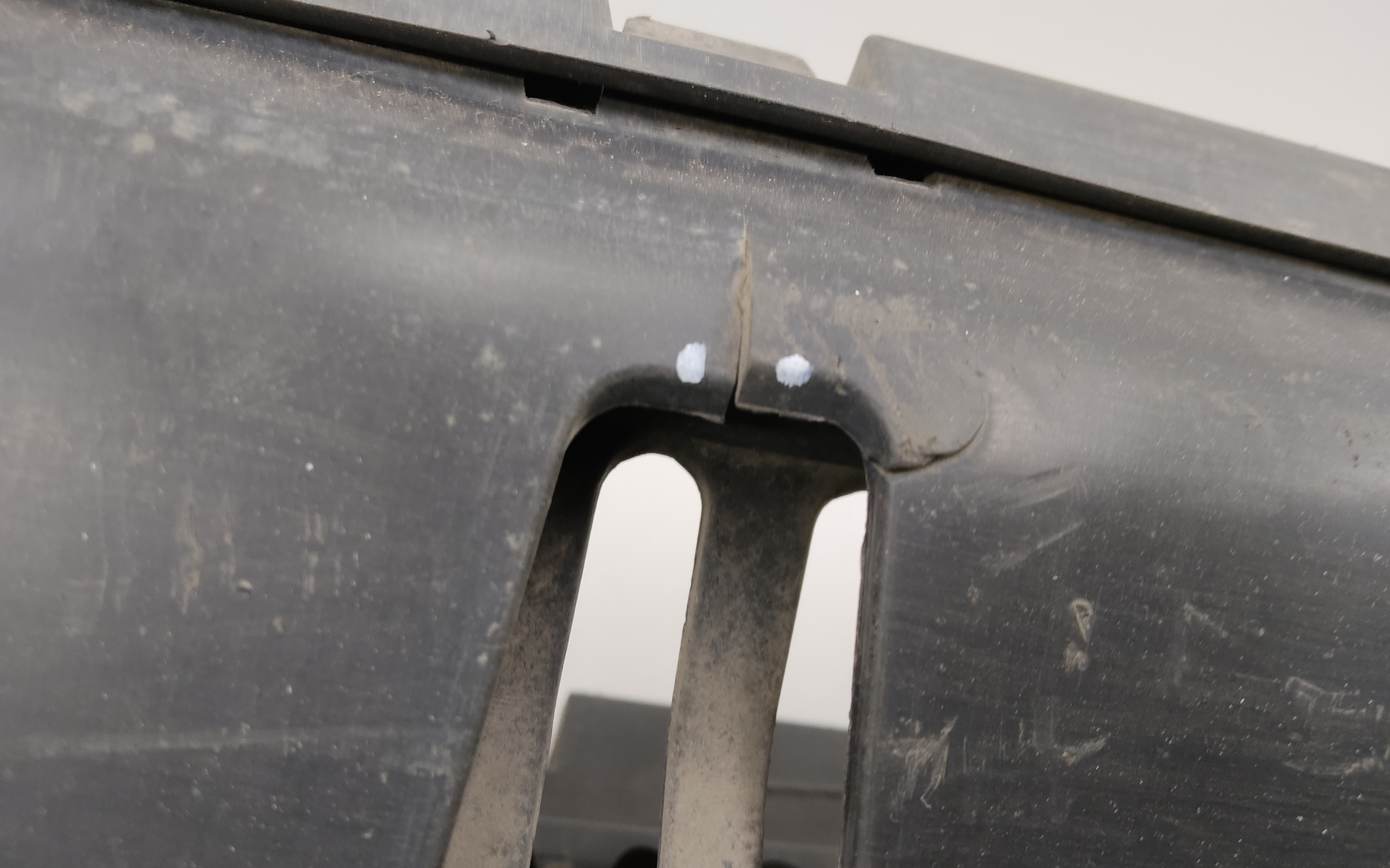 Абсорбер переднего бампера  Volvo XC70 2