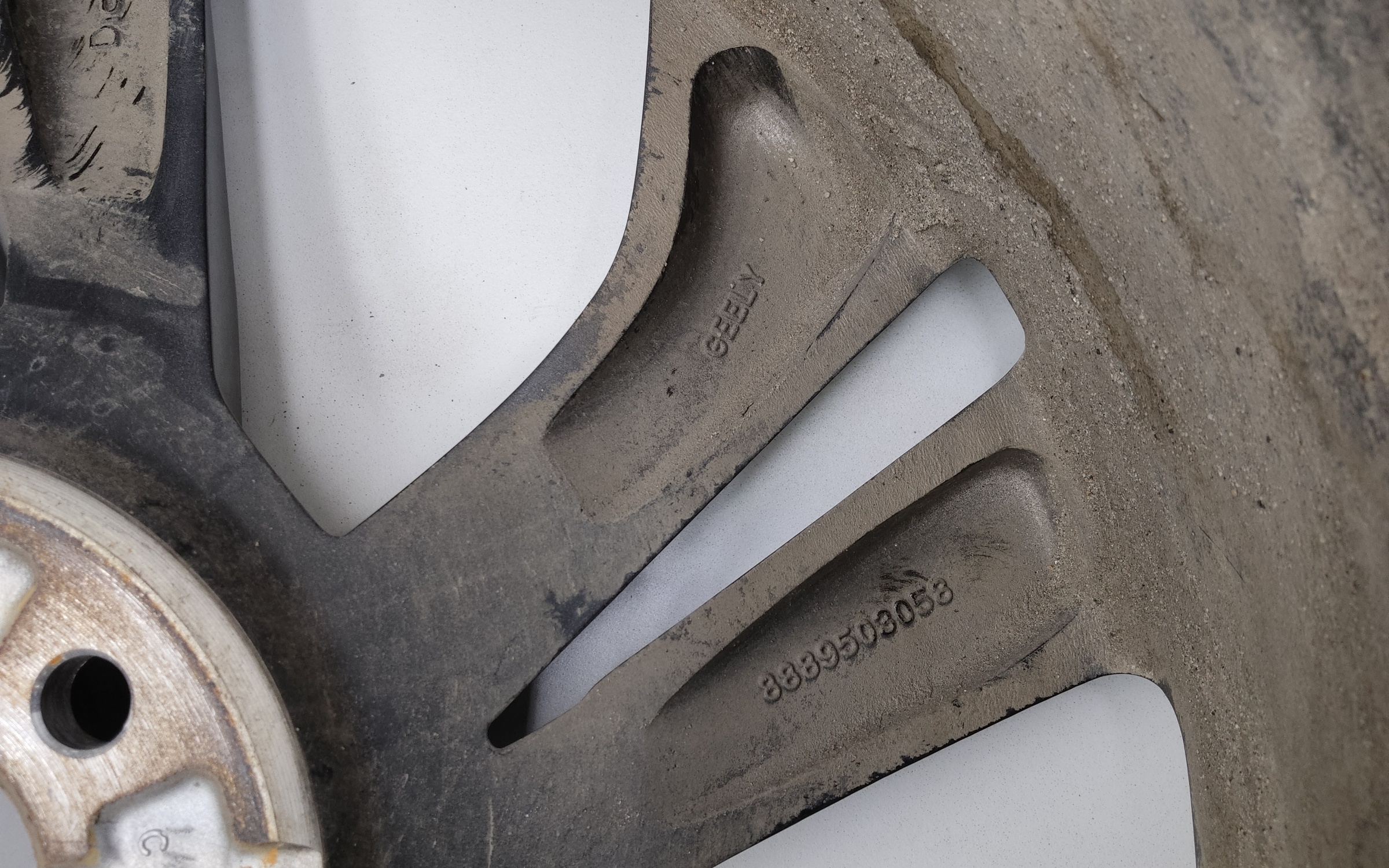 Диск колеса литой Geely Monjaro R20