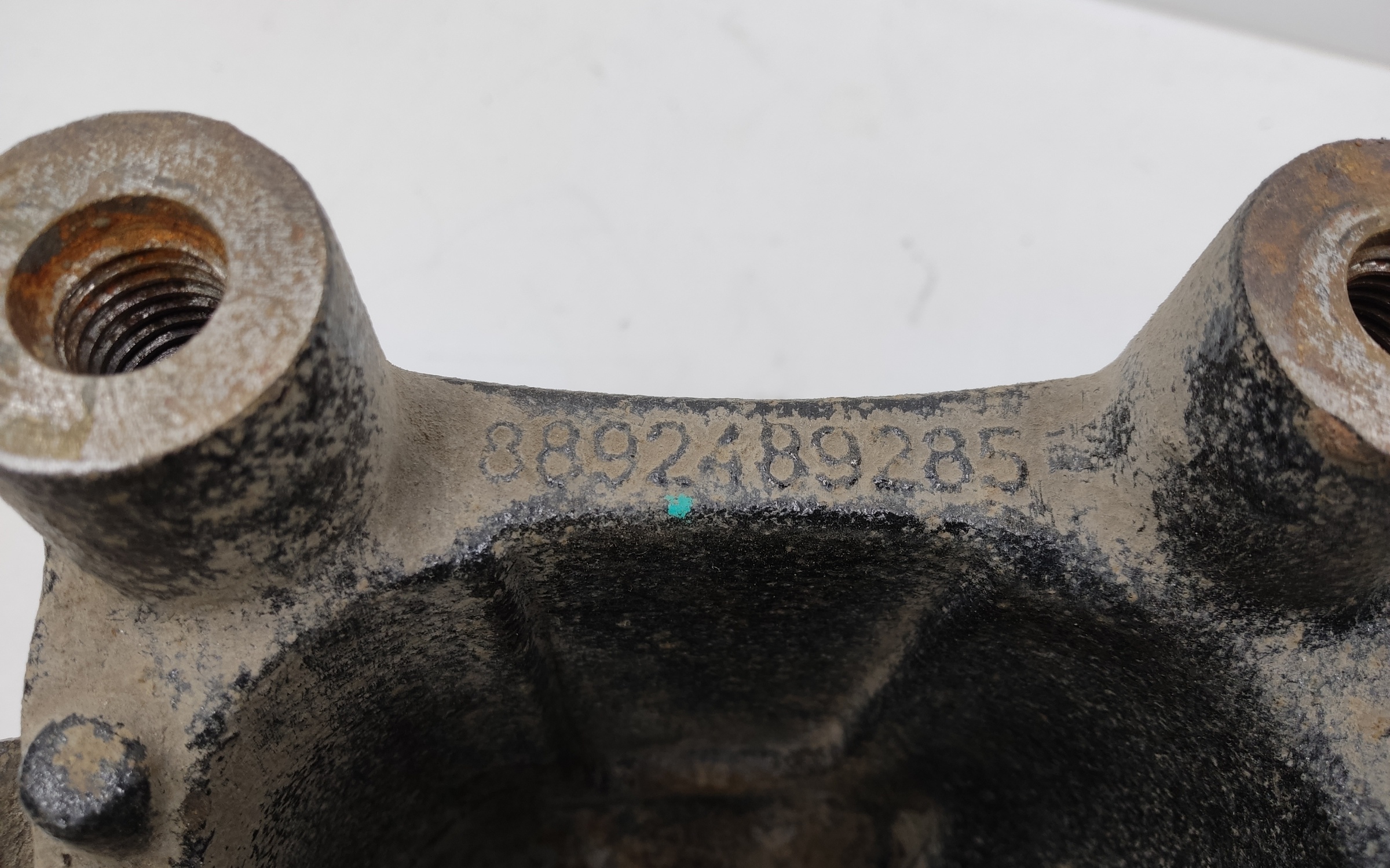 Кулак задний левый Geely Cityray