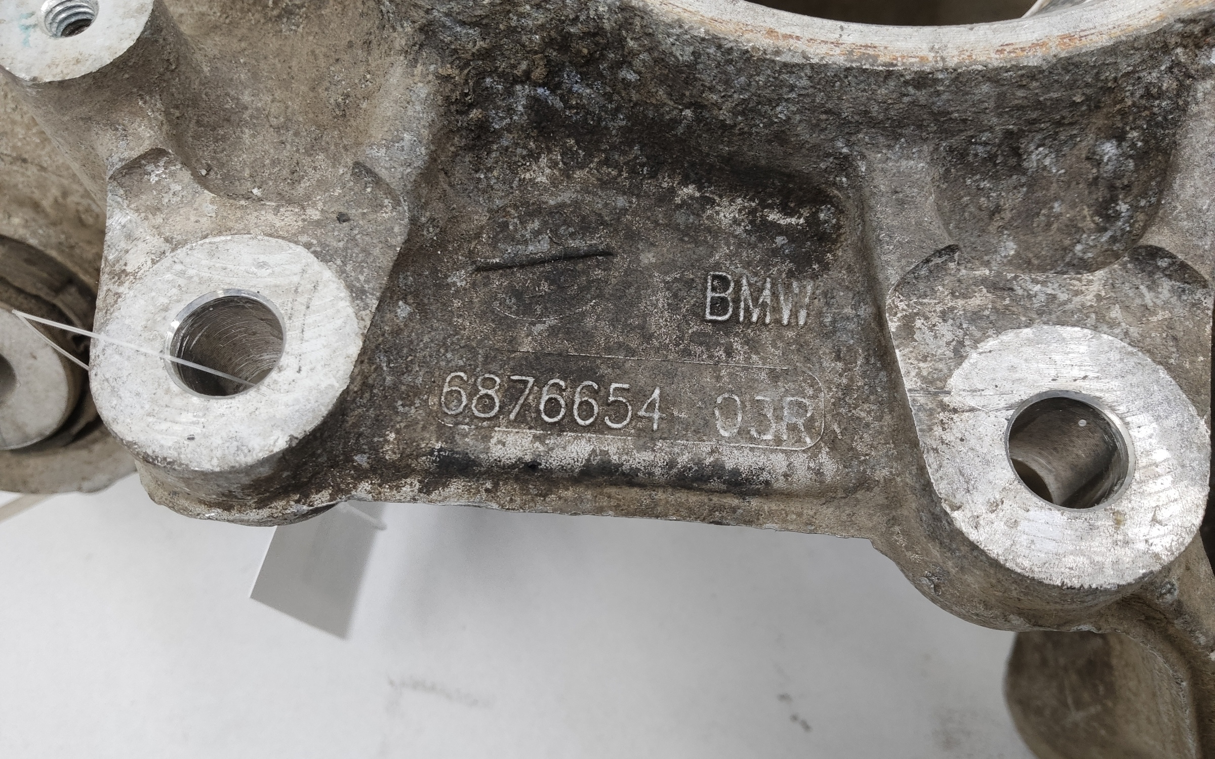 Кулак задний правый BMW X5 G05