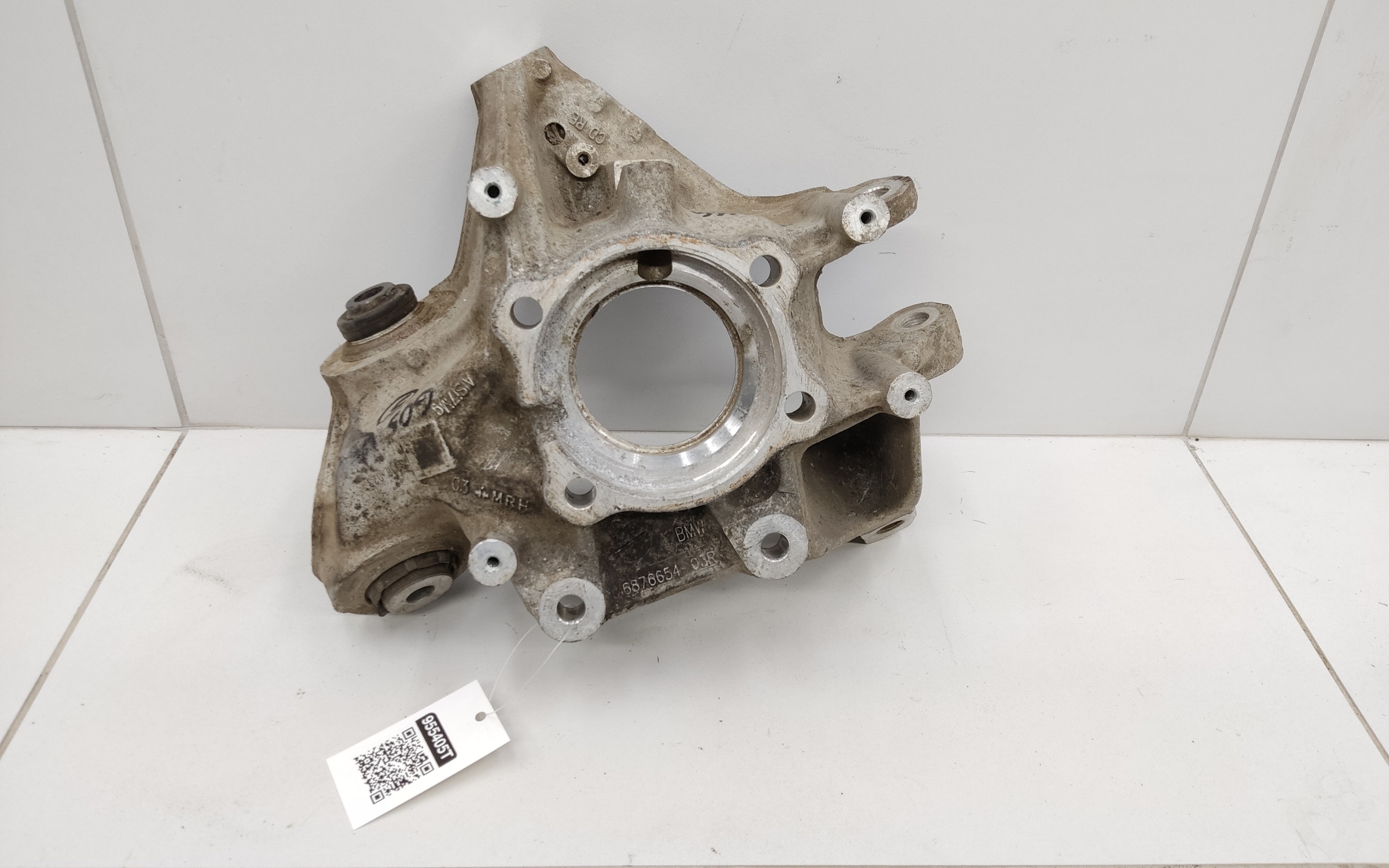 Кулак задний правый BMW X5 G05