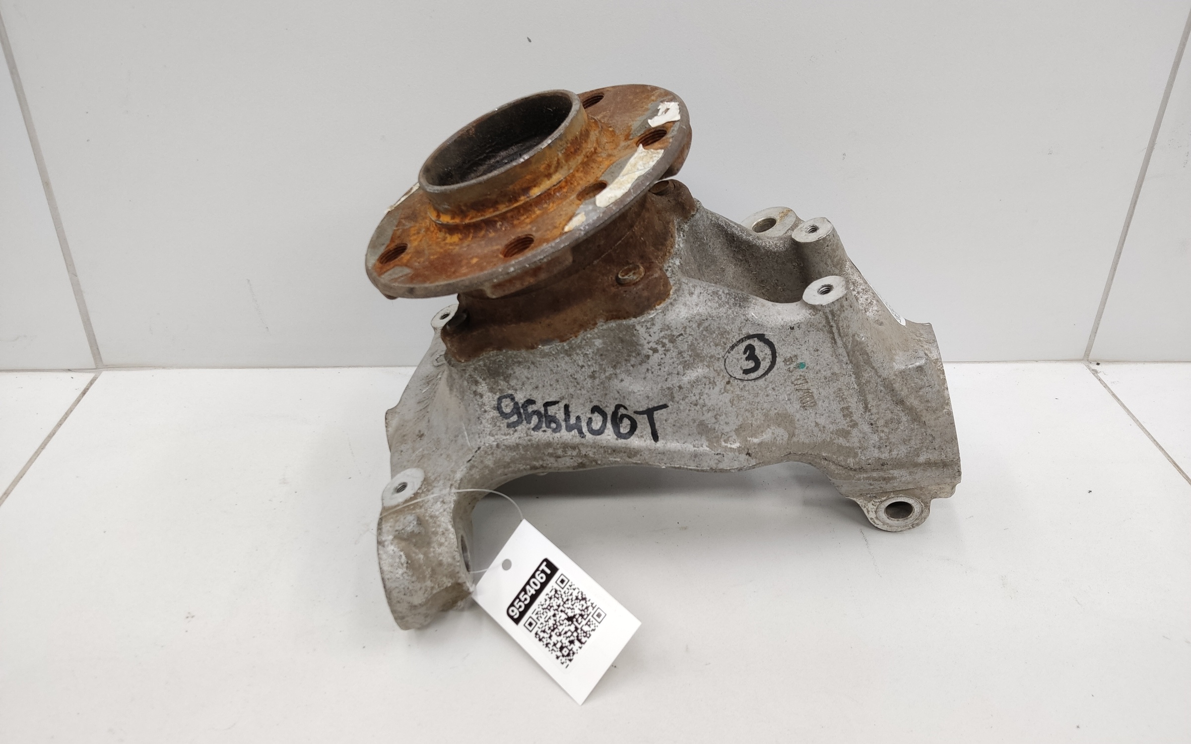 Кулак поворотный передний правый BMW 1er F20