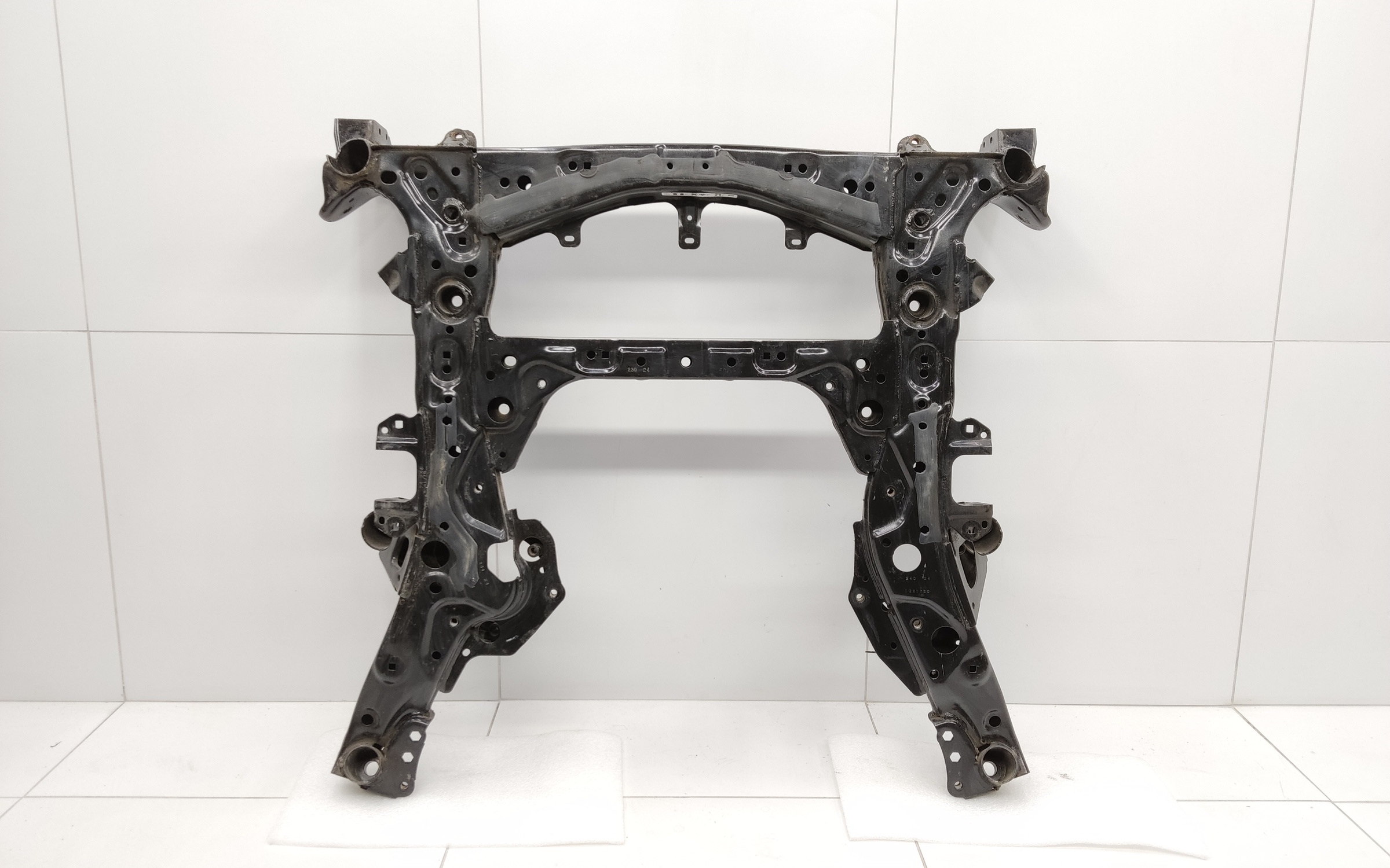 Подрамник передний BMW X5 G05