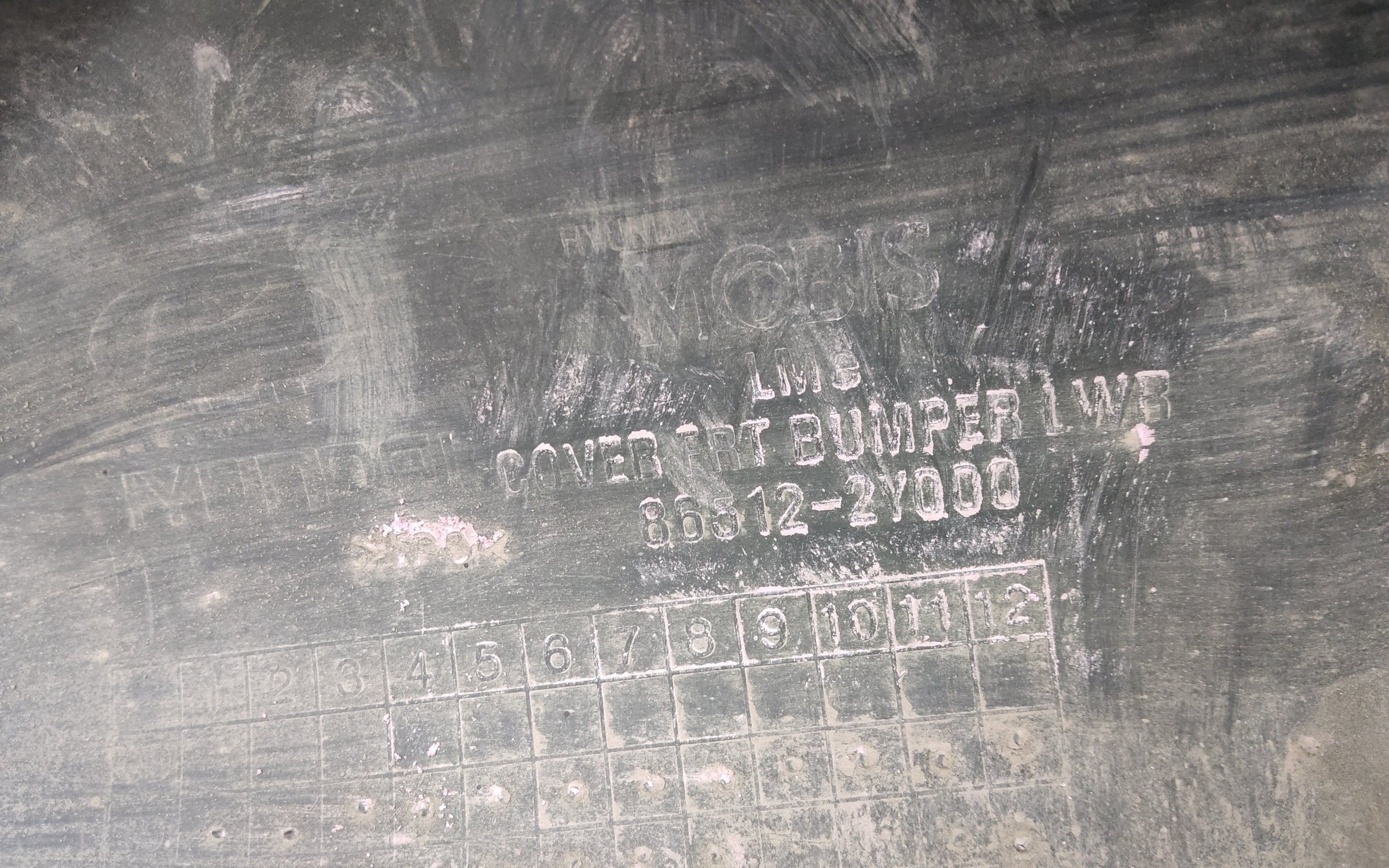 Юбка переднего бампера Hyundai IX35 Restail