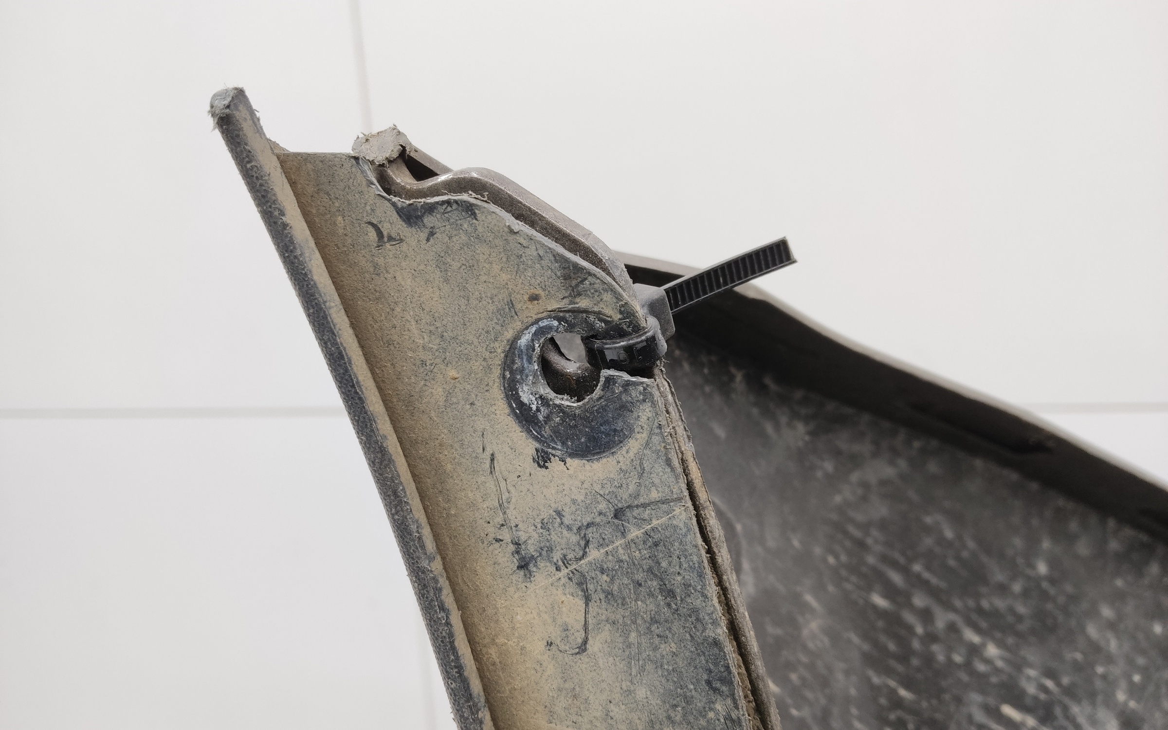 Бампер передний Lada Granta Cross Restail