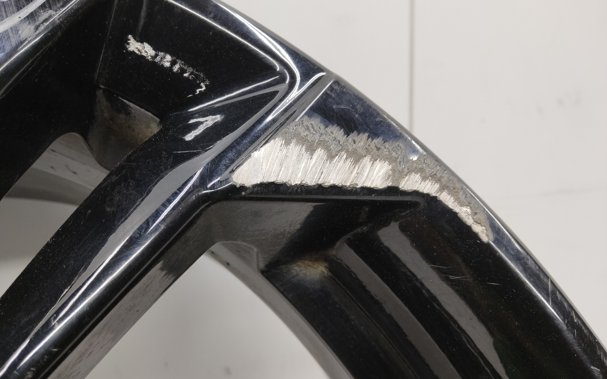 Диск колеса литой Geely Coolray Restail R18