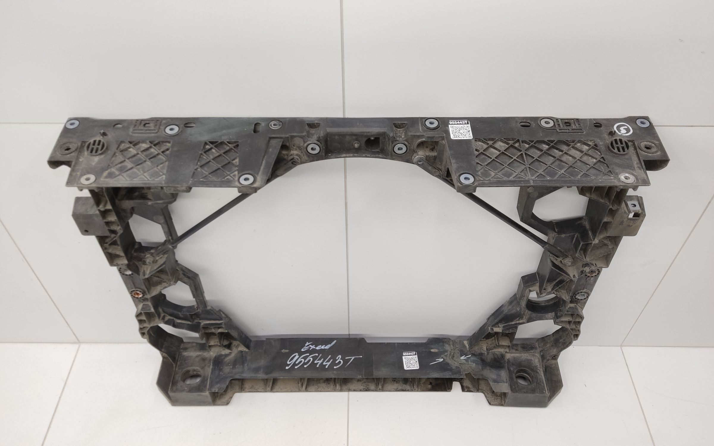 Панель передняя Exeed VX