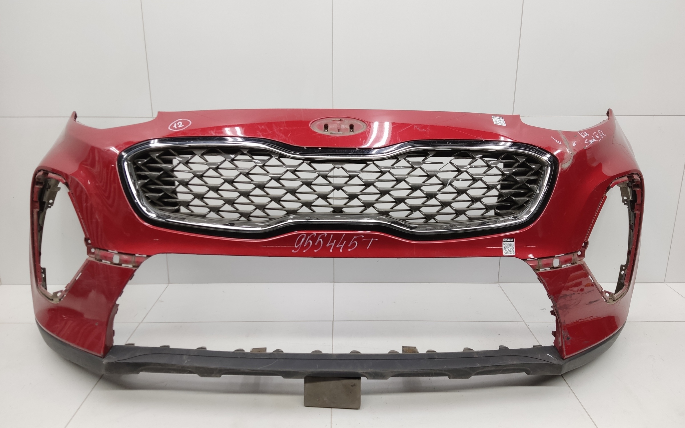 Бампер передний Kia Sportage 4 Restail