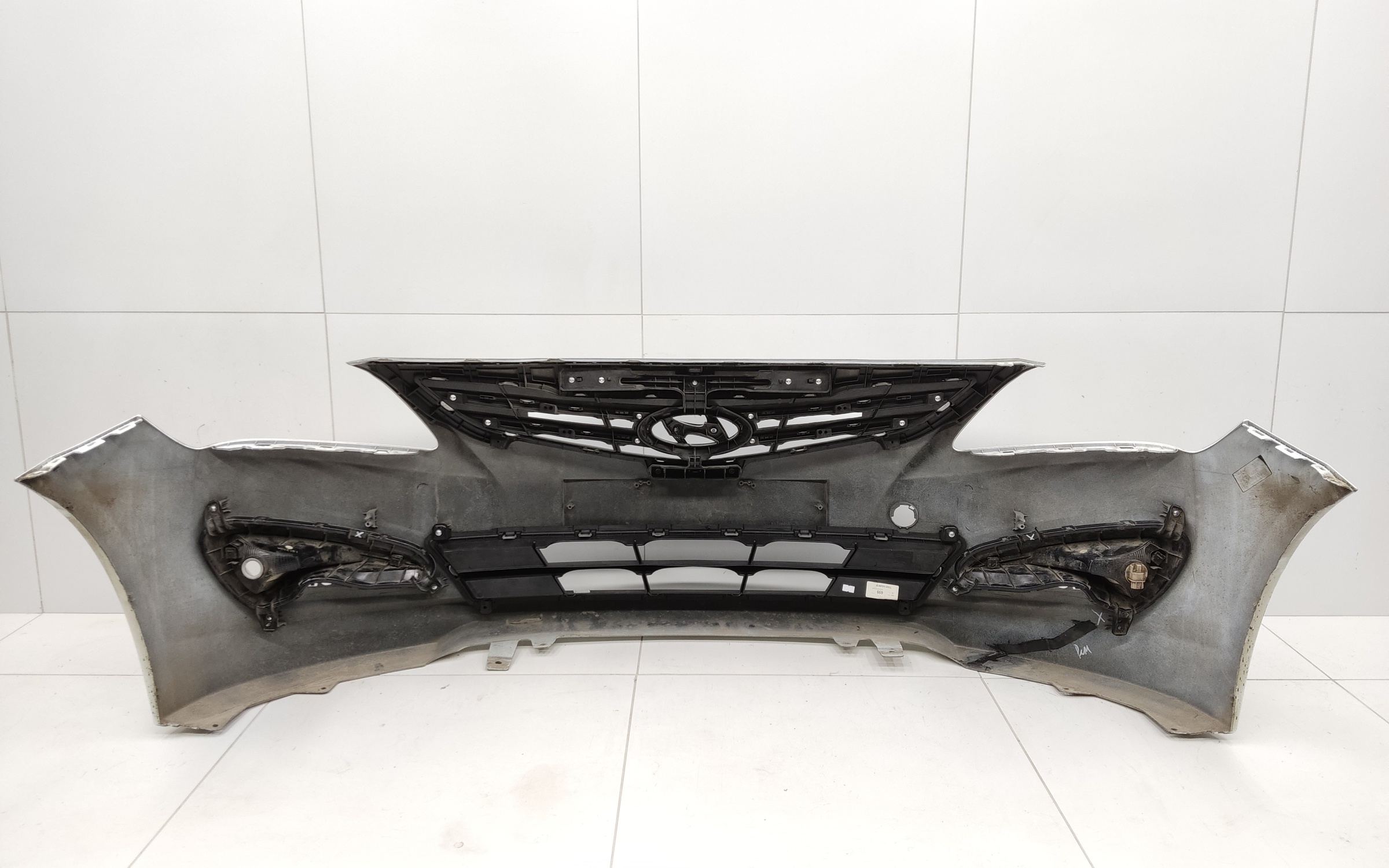 Бампер передний Hyundai Solaris 1 Restail