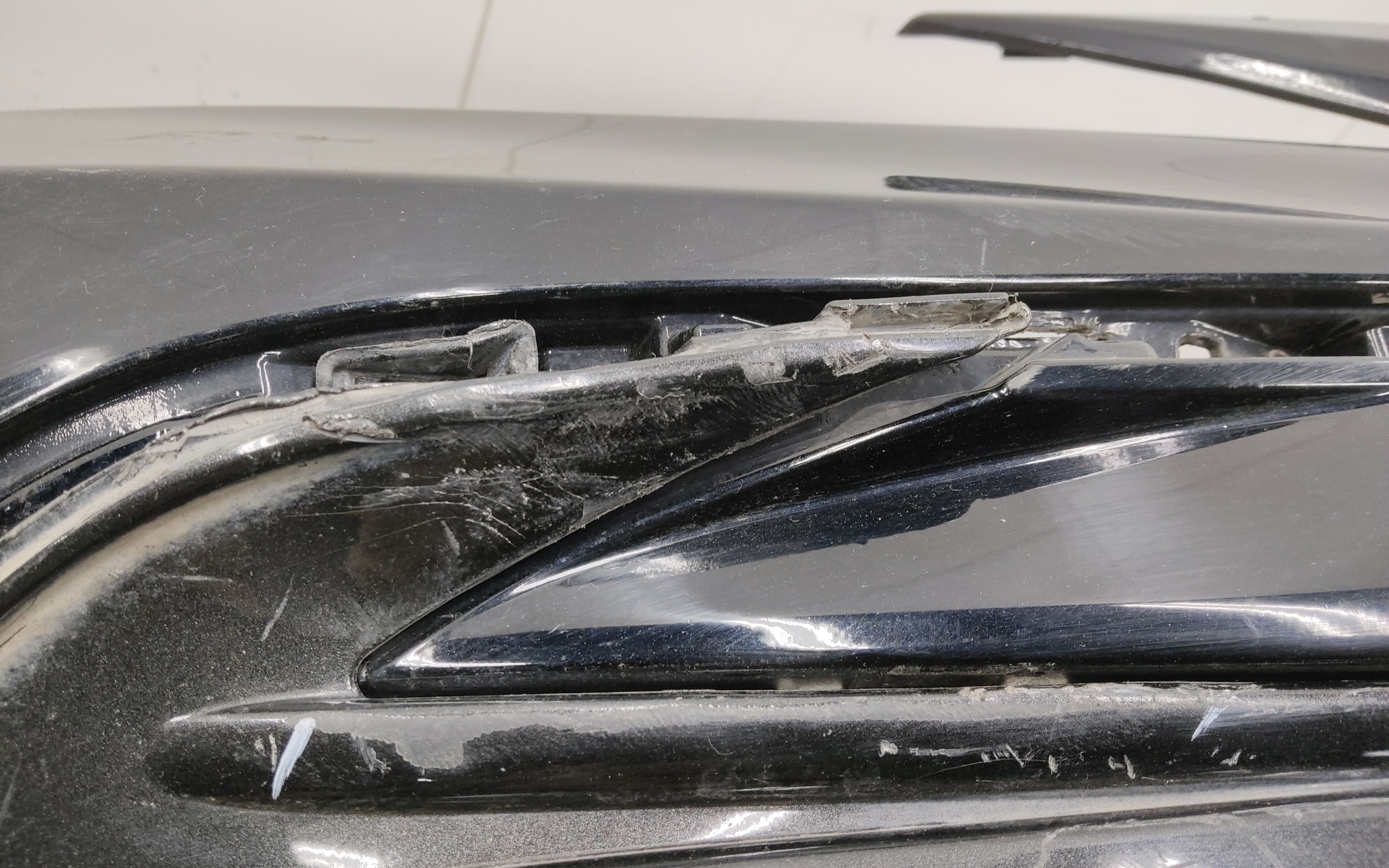 Бампер передний Toyota Camry V70 Restail