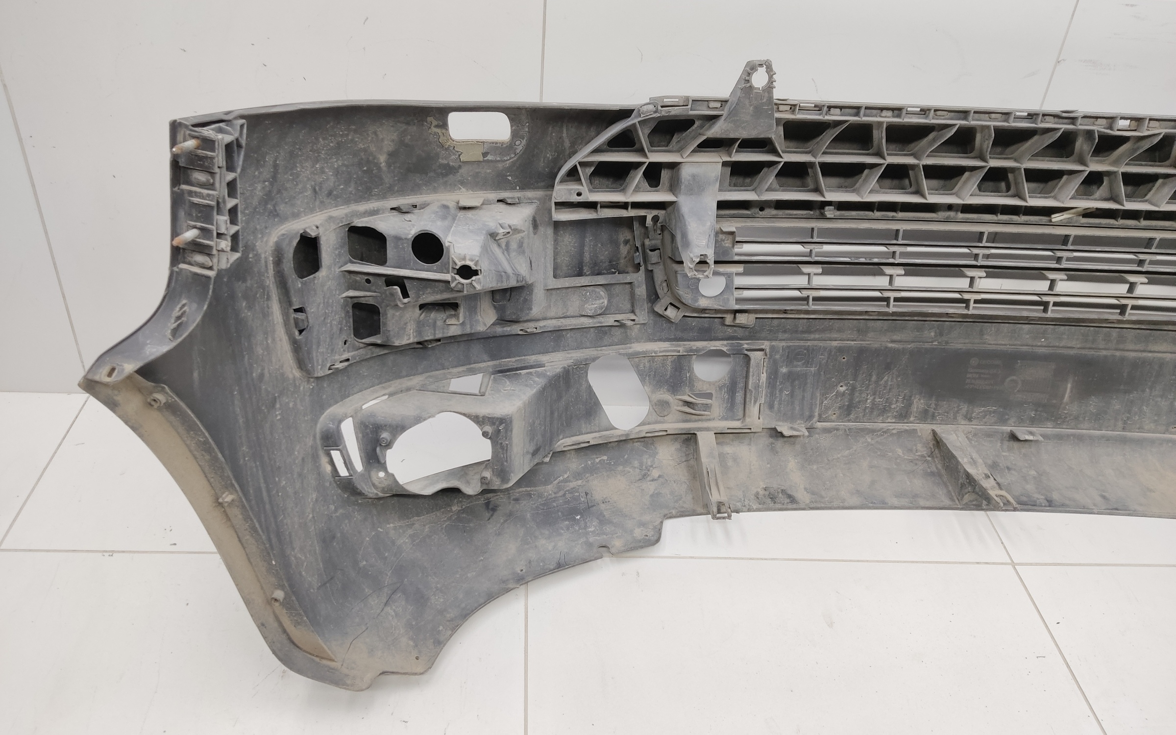 Бампер передний Volkswagen Transporter T5 Restail