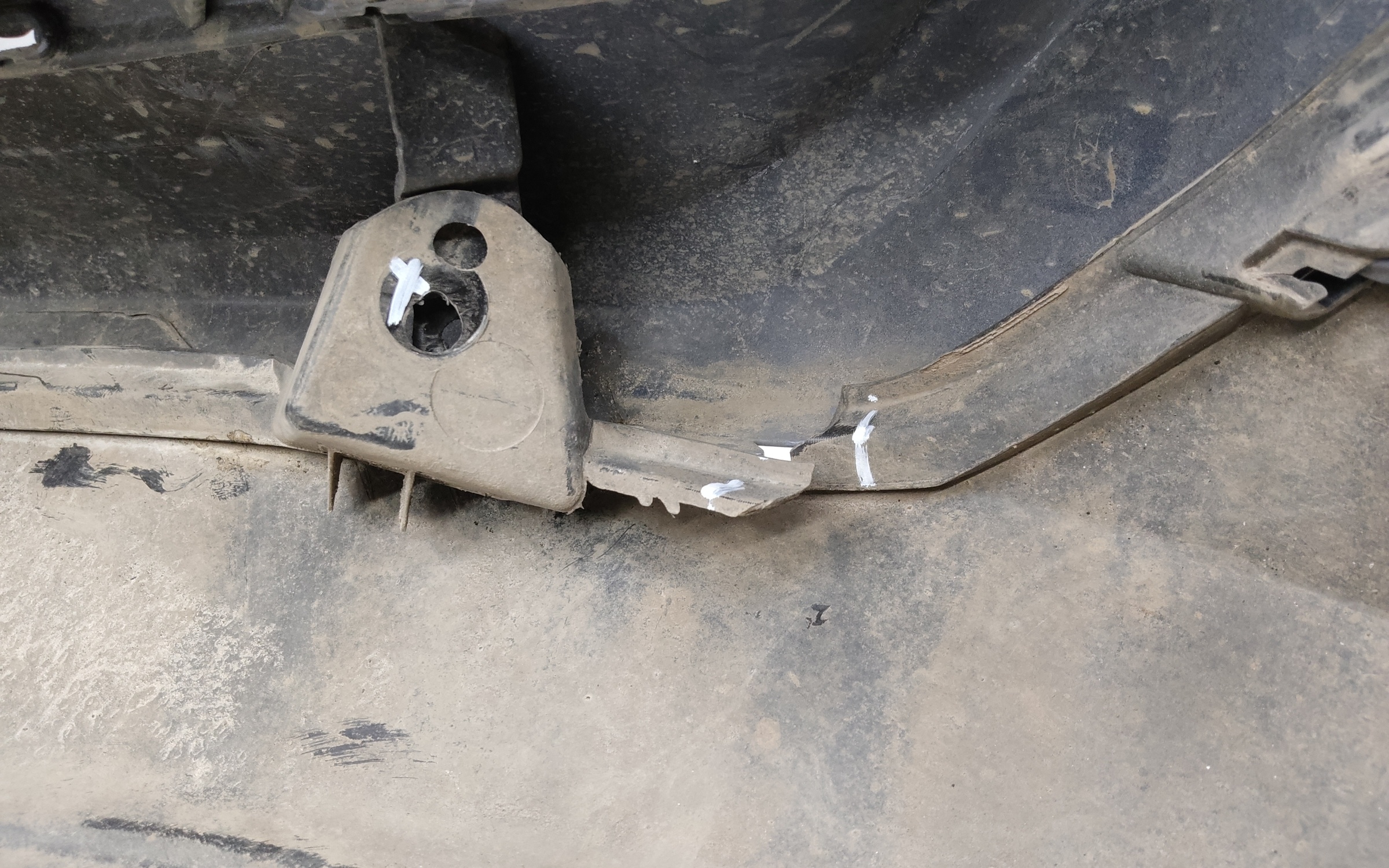 Бампер передний Geely Coolray 1 Restail