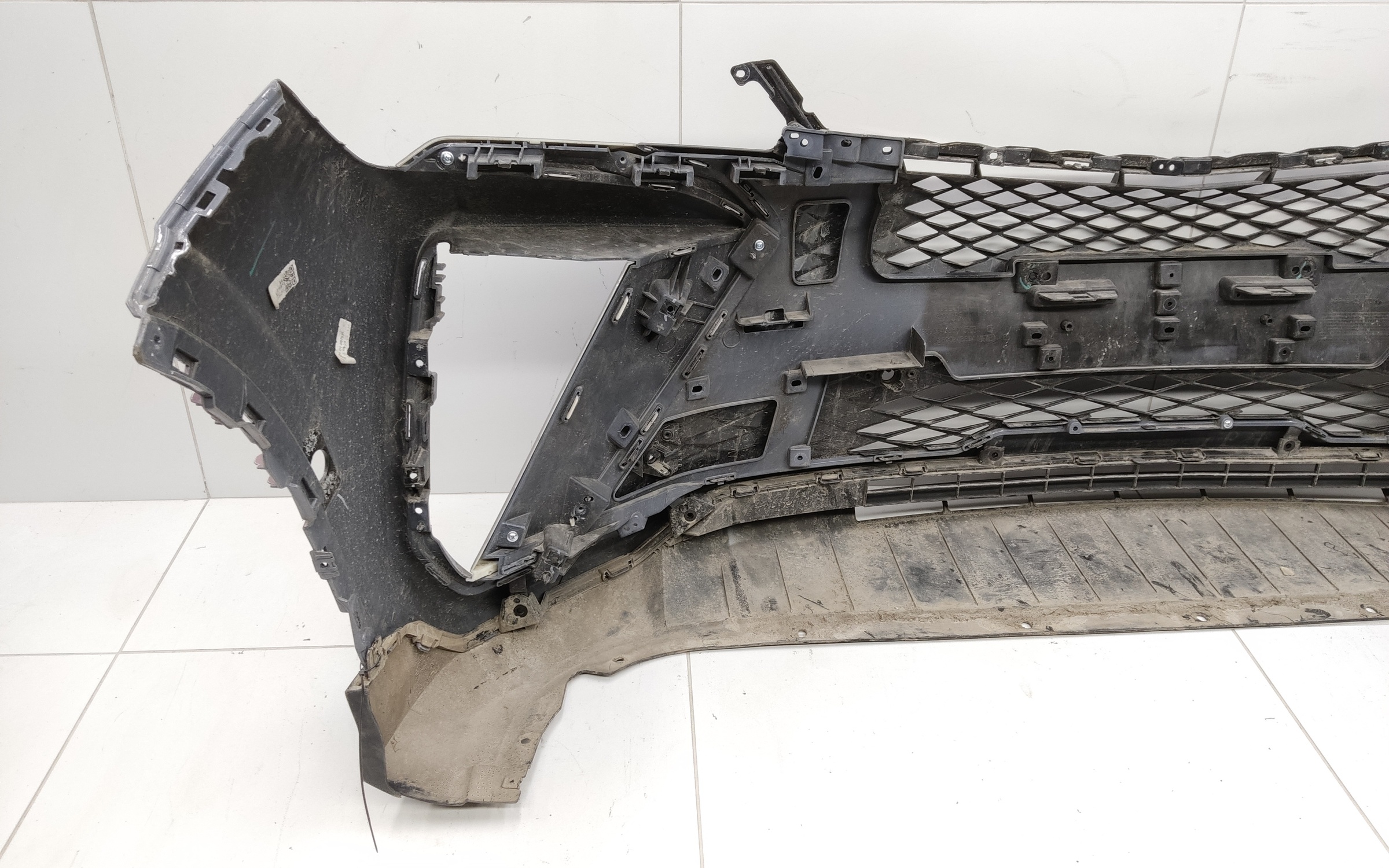 Бампер передний Geely Coolray 1 Restail