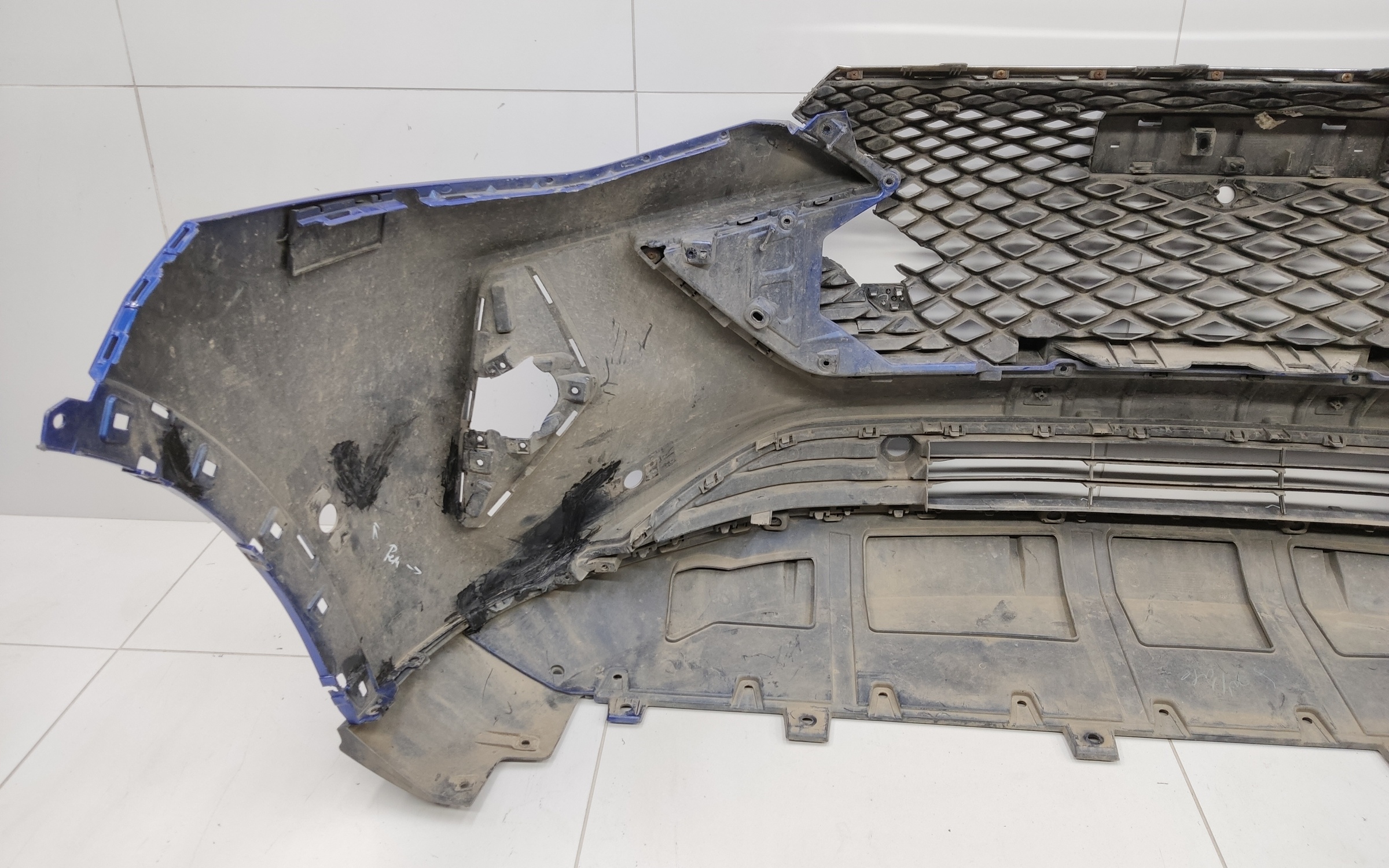 Бампер передний Haval F7 Restail