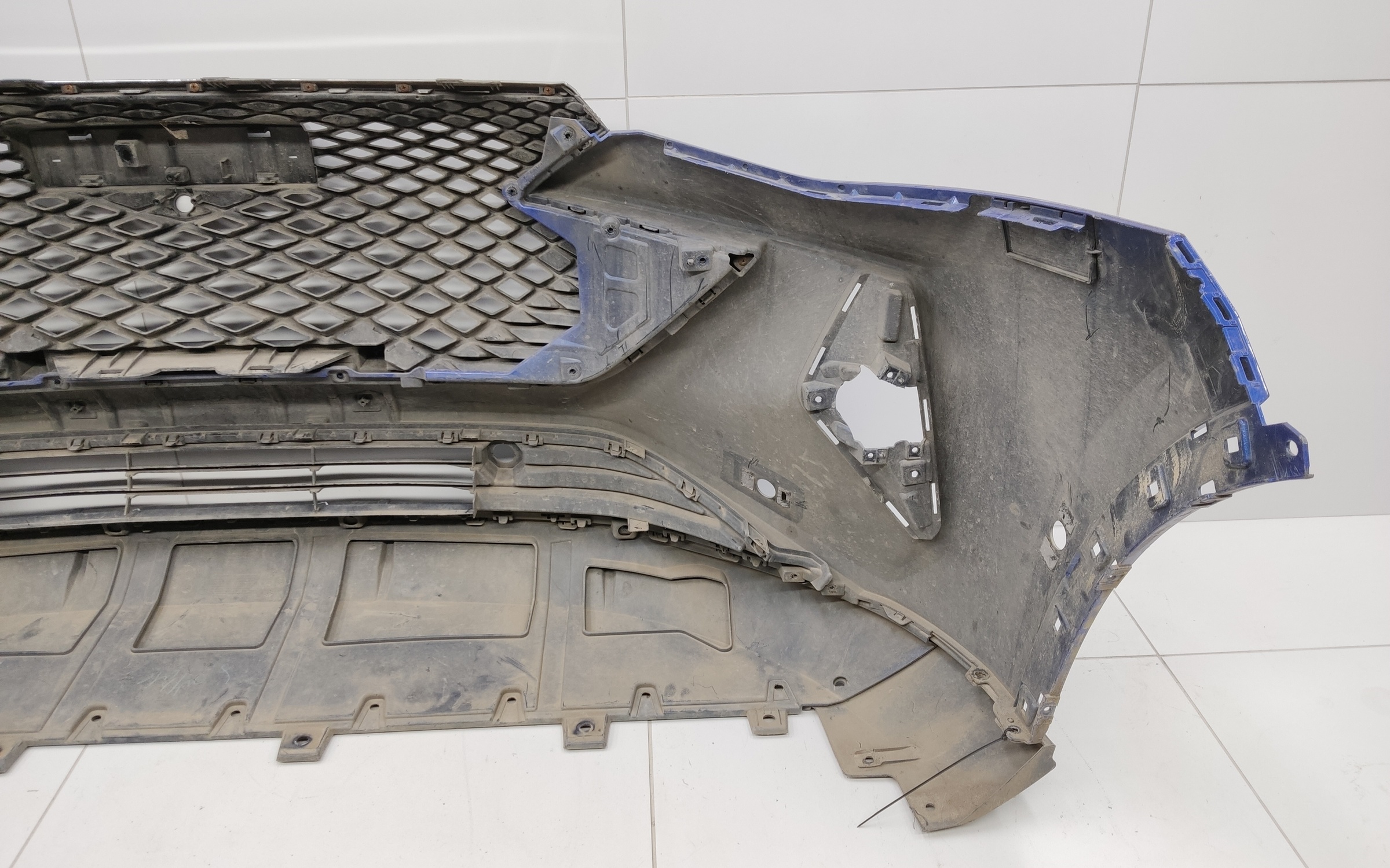 Бампер передний Haval F7 Restail