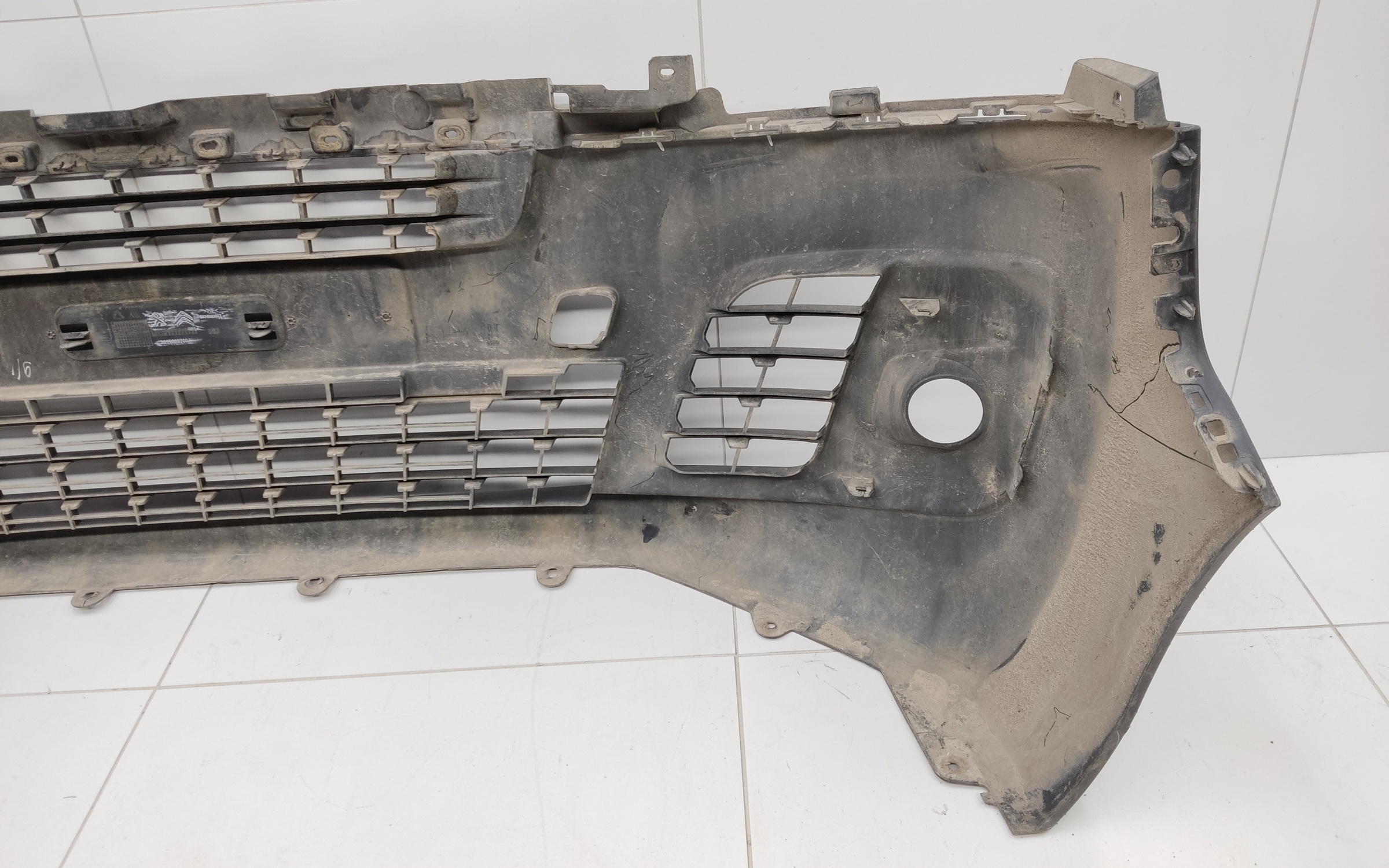 Бампер передний Citroen Jumpy 3