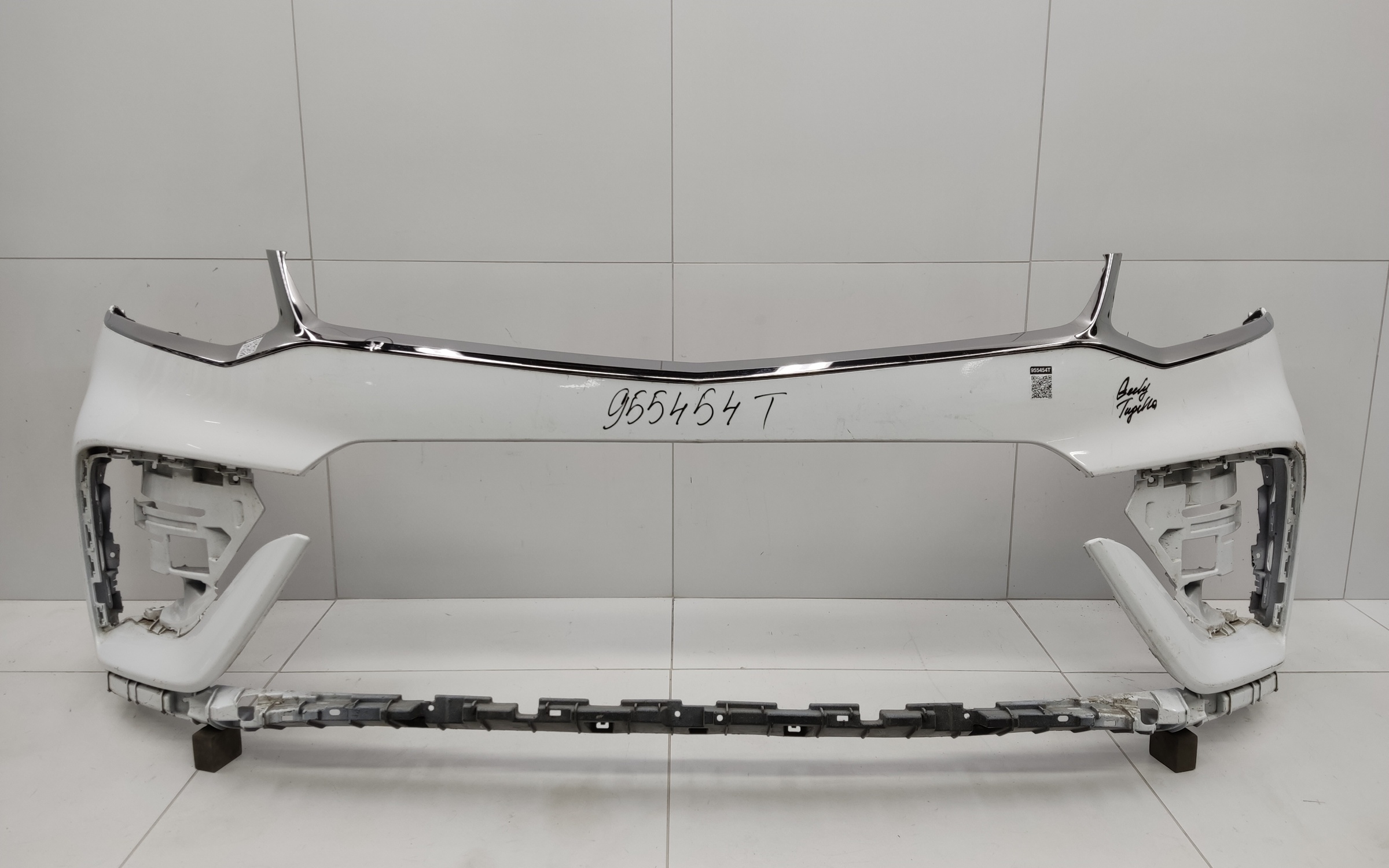 Бампер передний Geely Tugella 1