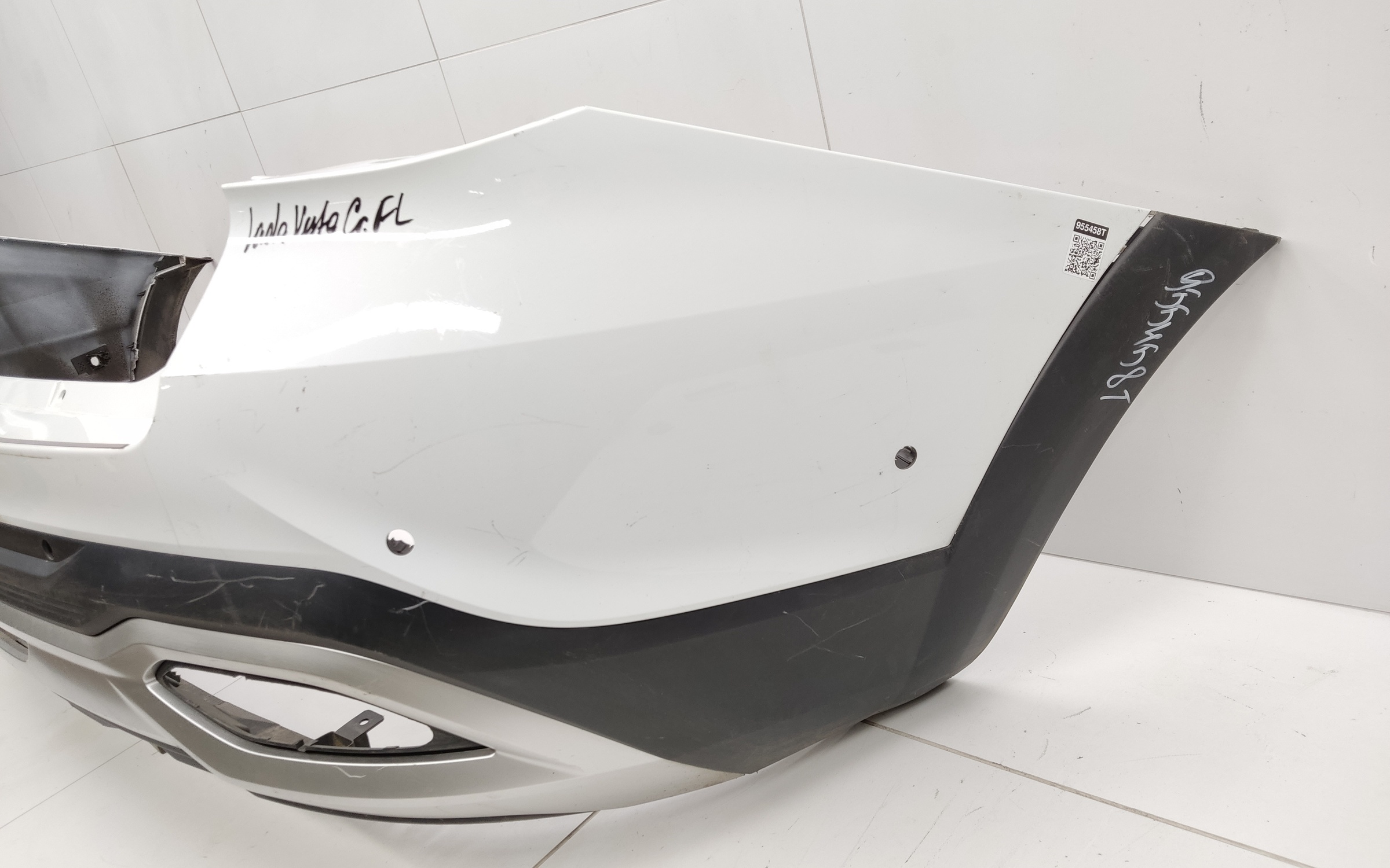 Бампер задний Lada Vesta Cross Restail