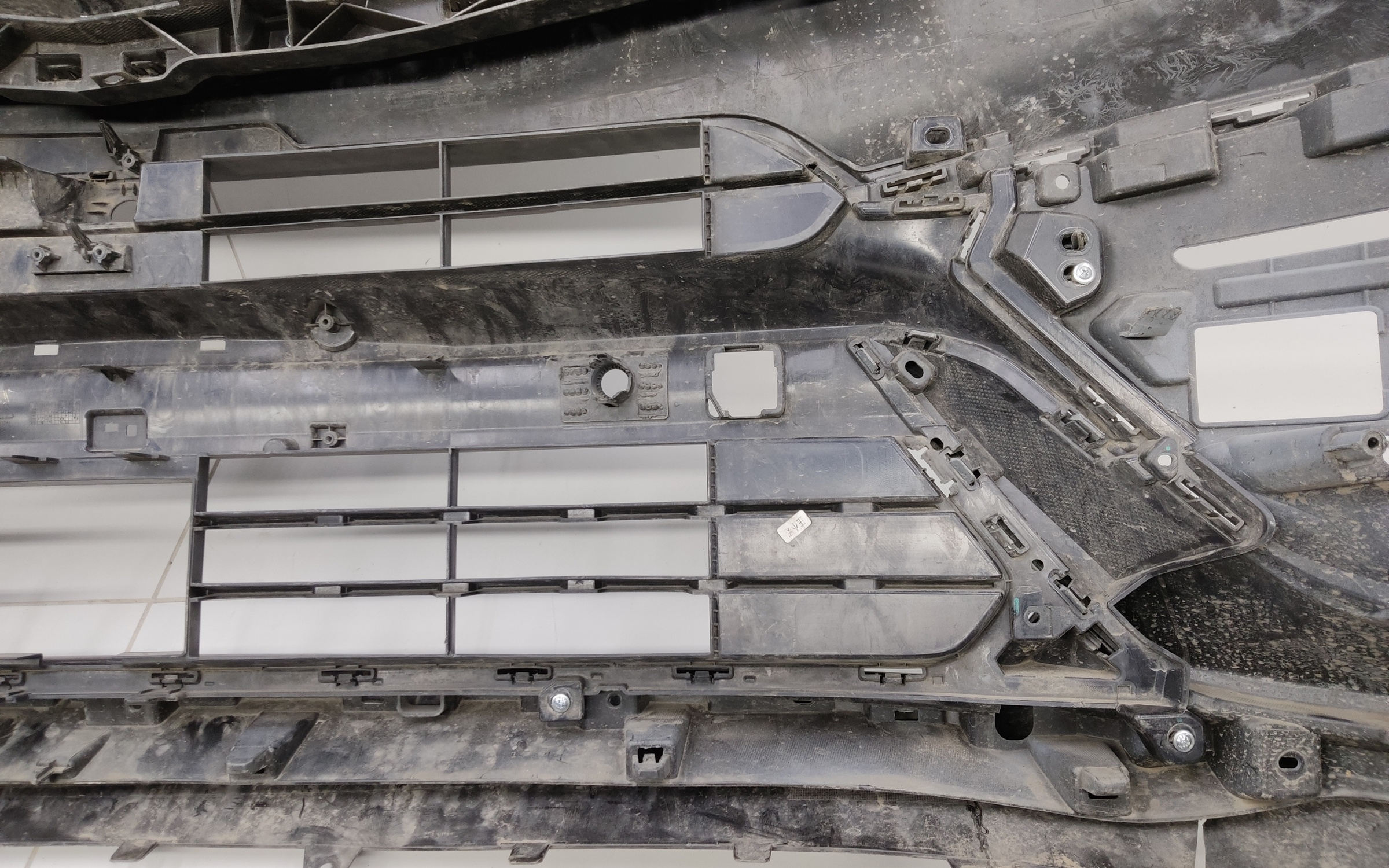 Бампер передний Geely Tugella 1 Restail