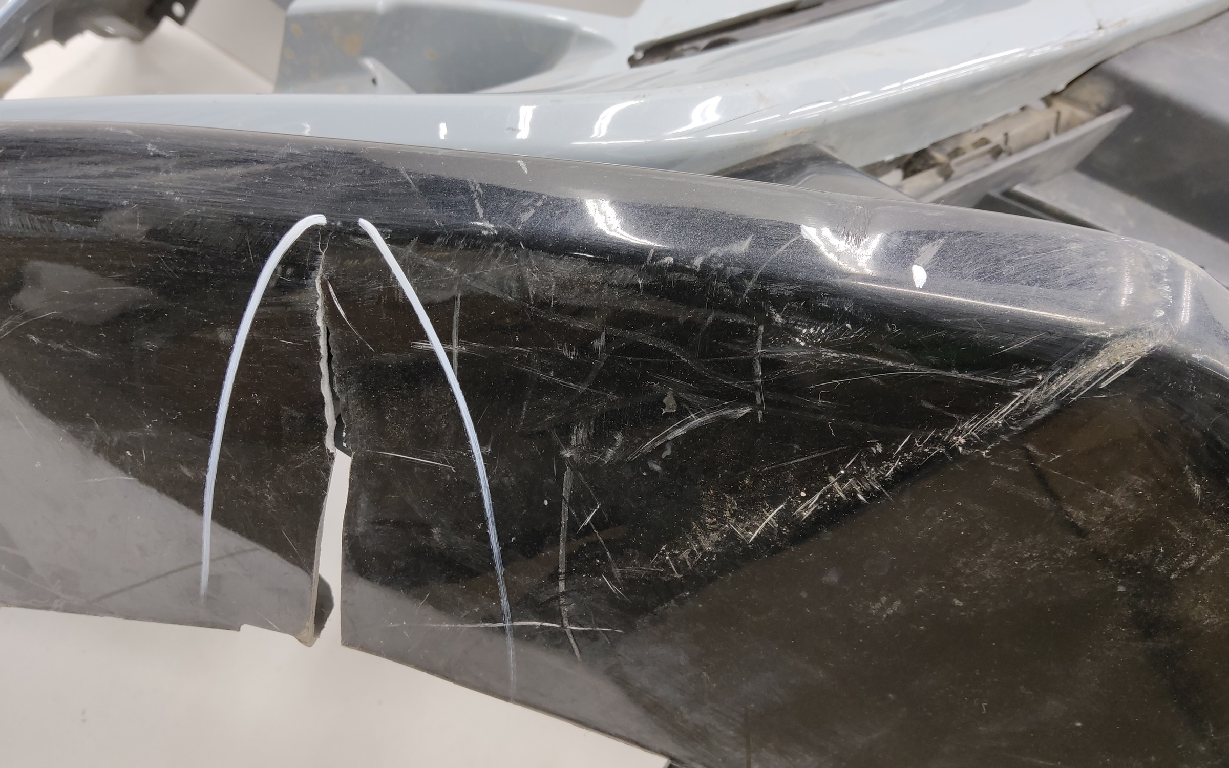 Бампер передний Geely Tugella 1 Restail