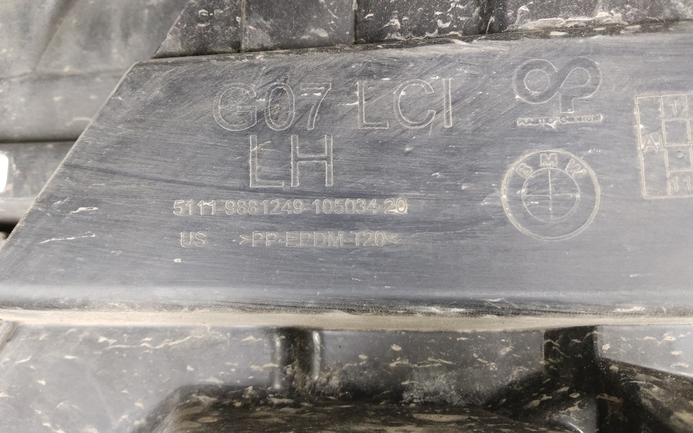 Бампер передний BMW X7 G07 Restail M-Paket