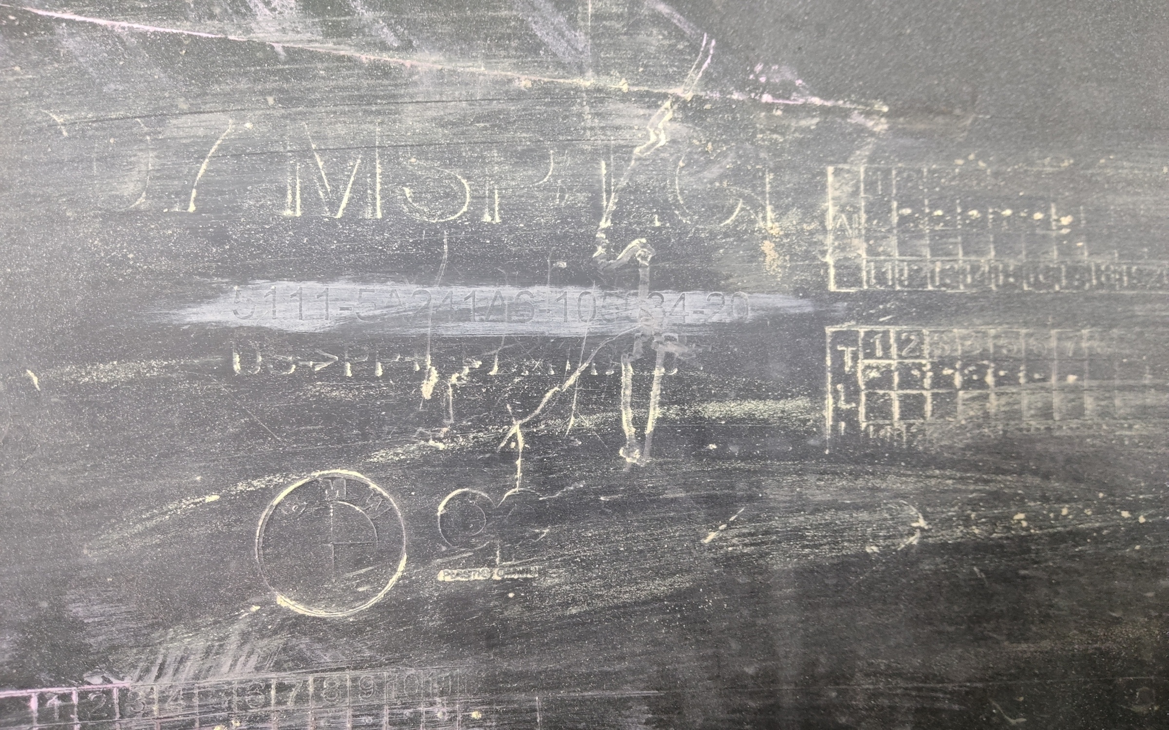 Бампер передний BMW X7 G07 Restail M-Paket