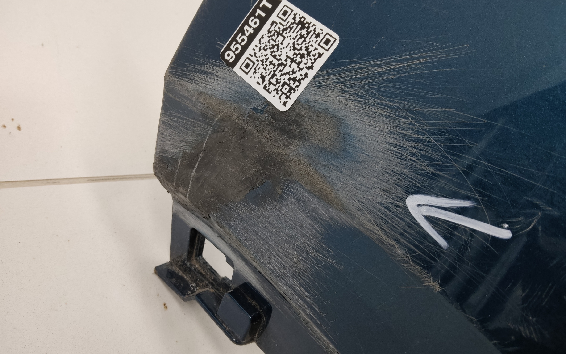 Бампер передний Geely Monjaro