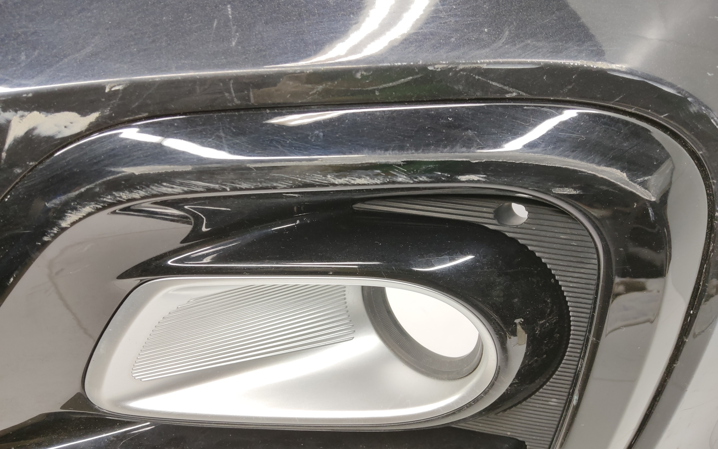 Бампер передний Kia Sportage 4 Restail