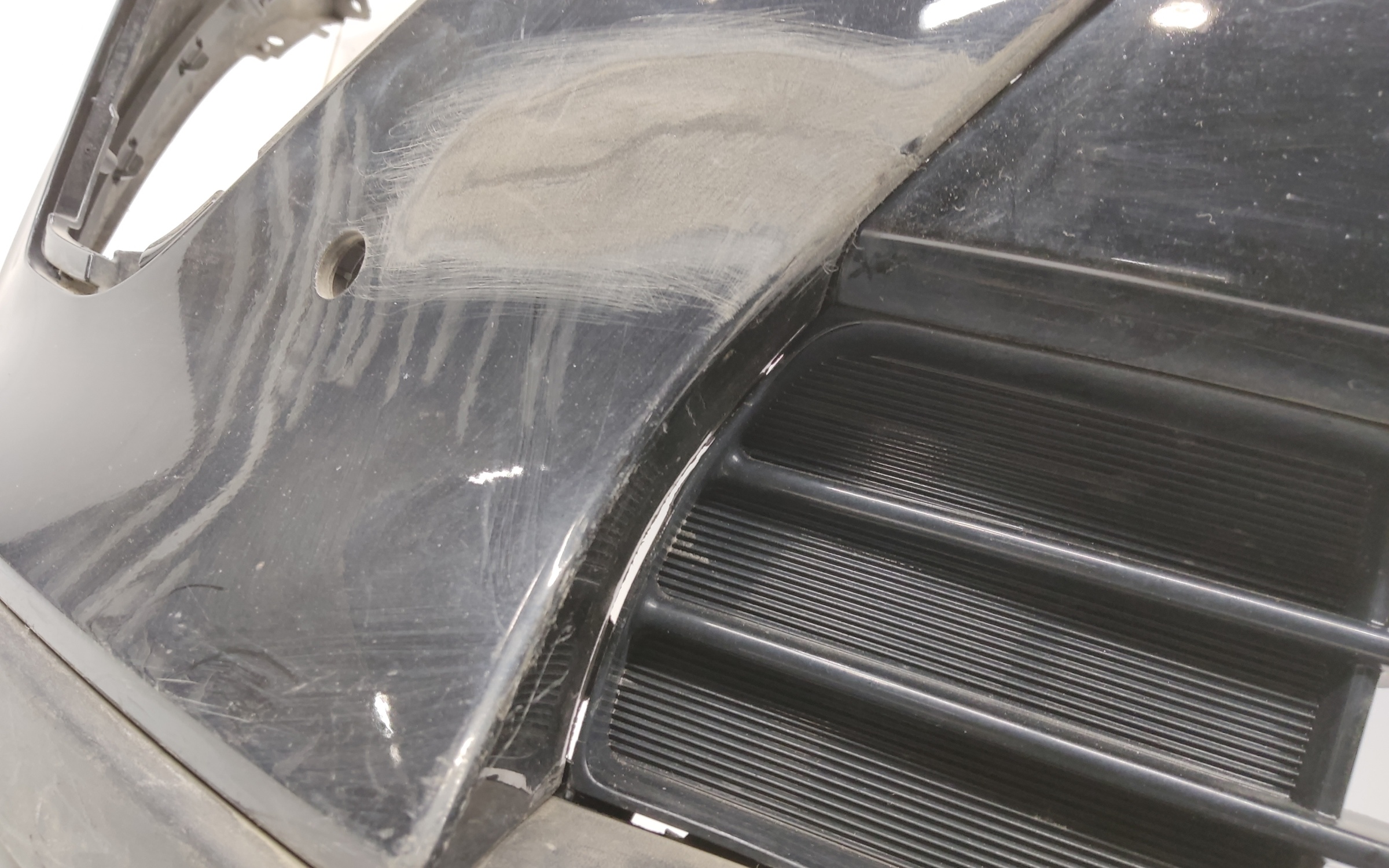 Бампер передний Kia Sportage 4 Restail