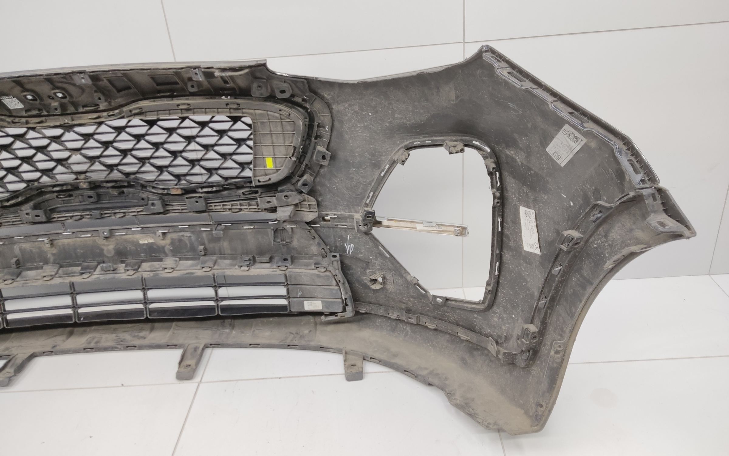 Бампер передний Kia Sportage 4 Restail