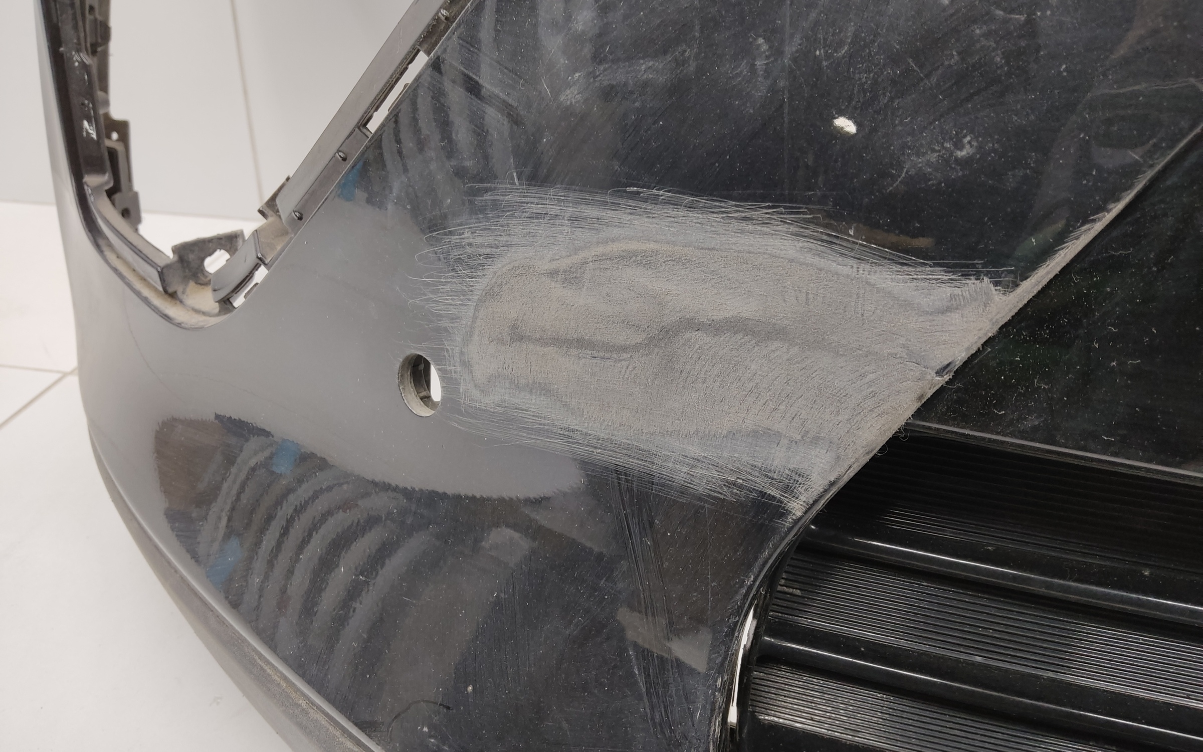 Бампер передний Kia Sportage 4 Restail