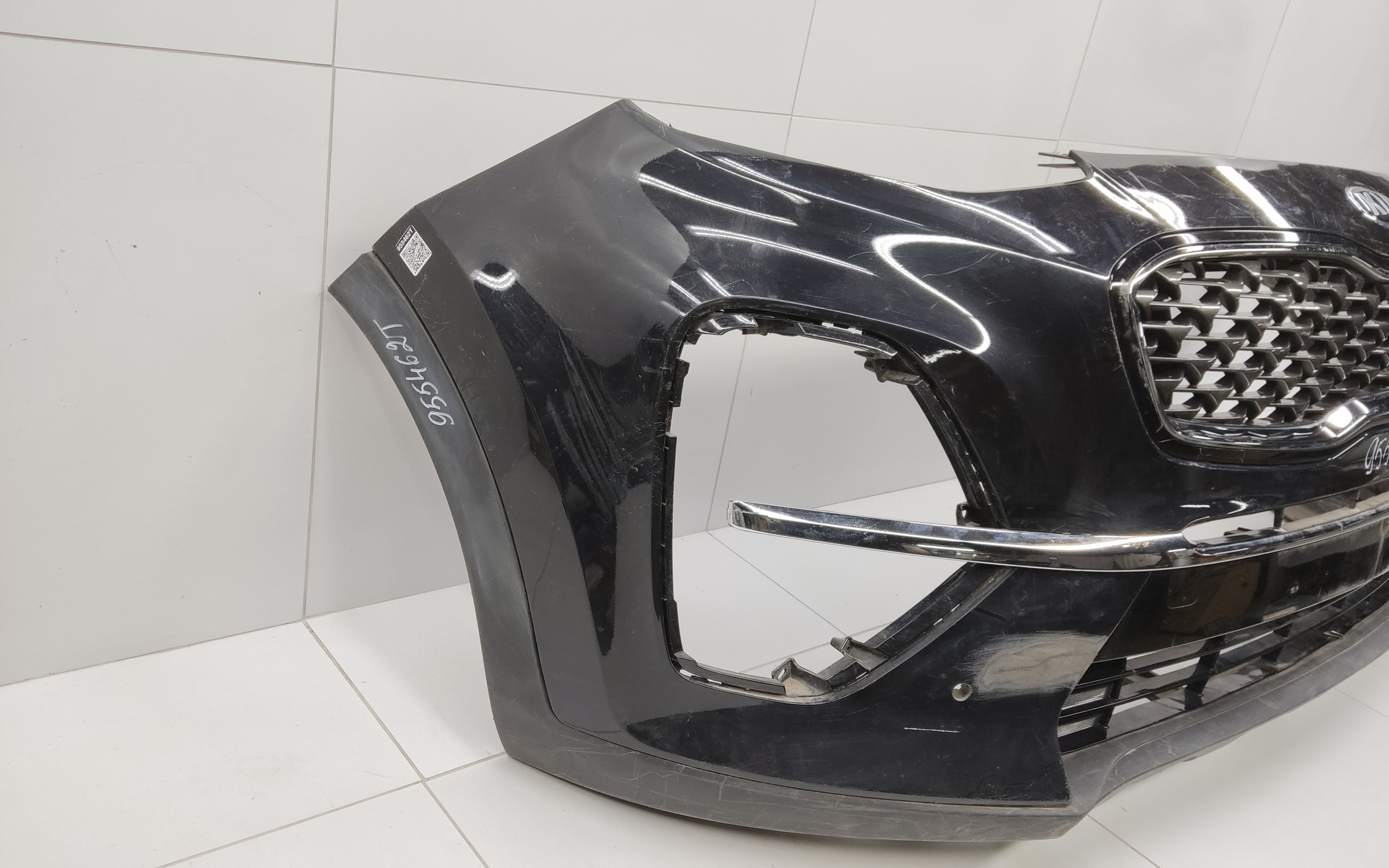 Бампер передний Kia Sportage 4 Restail