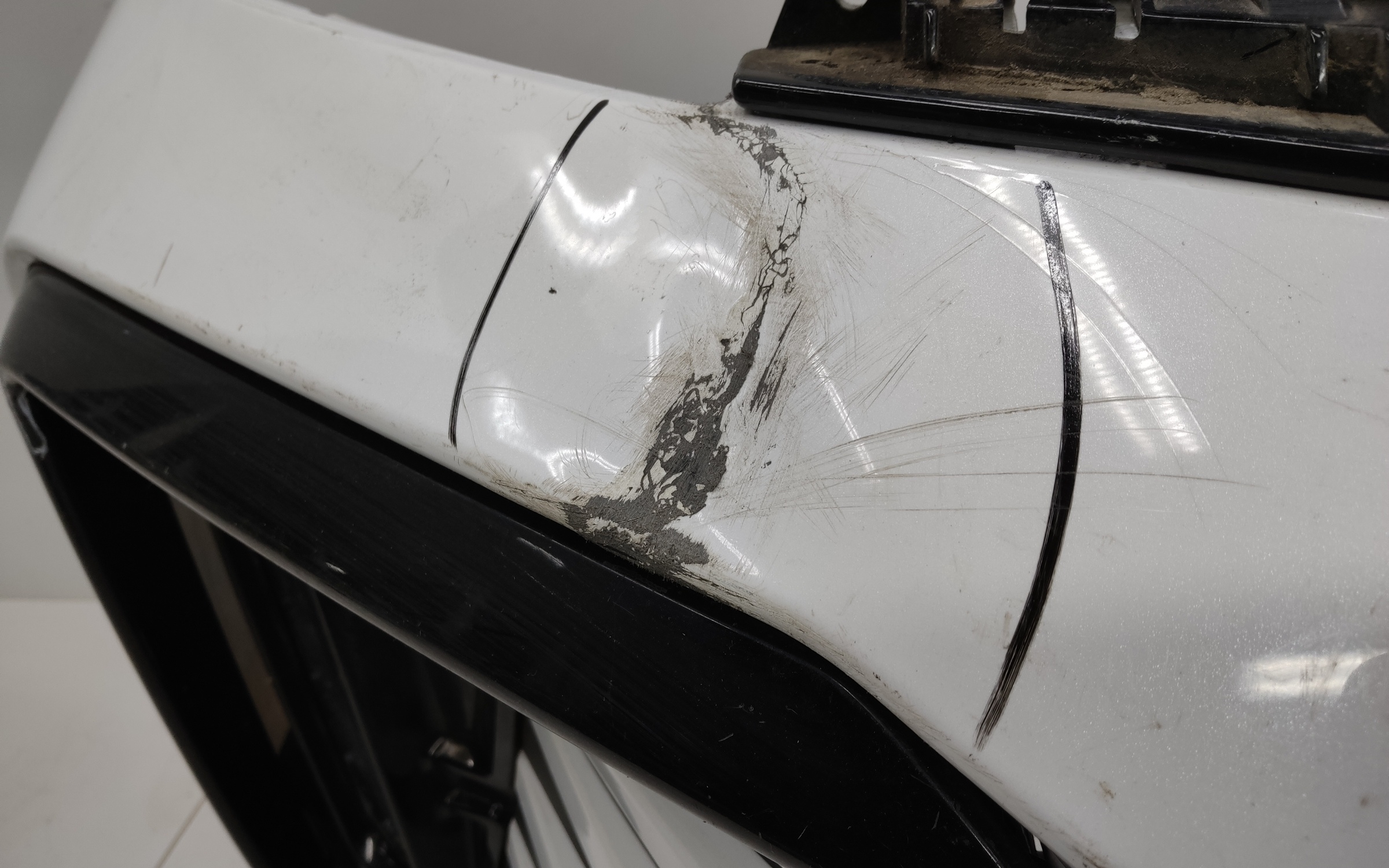 Бампер передний Exeed TXL Restail