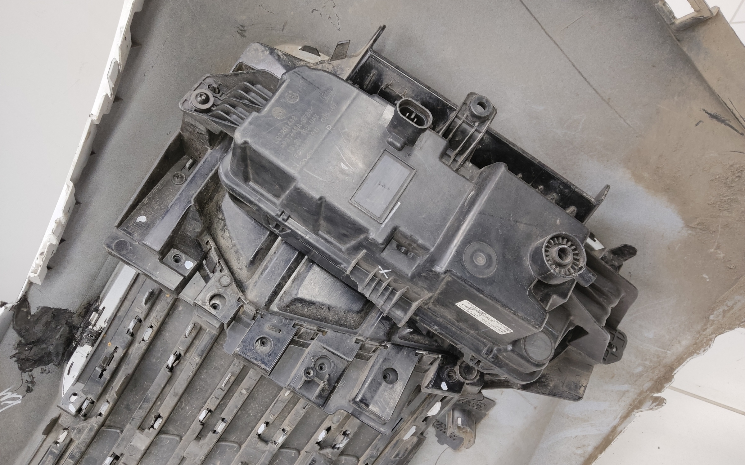 Бампер передний Exeed TXL Restail