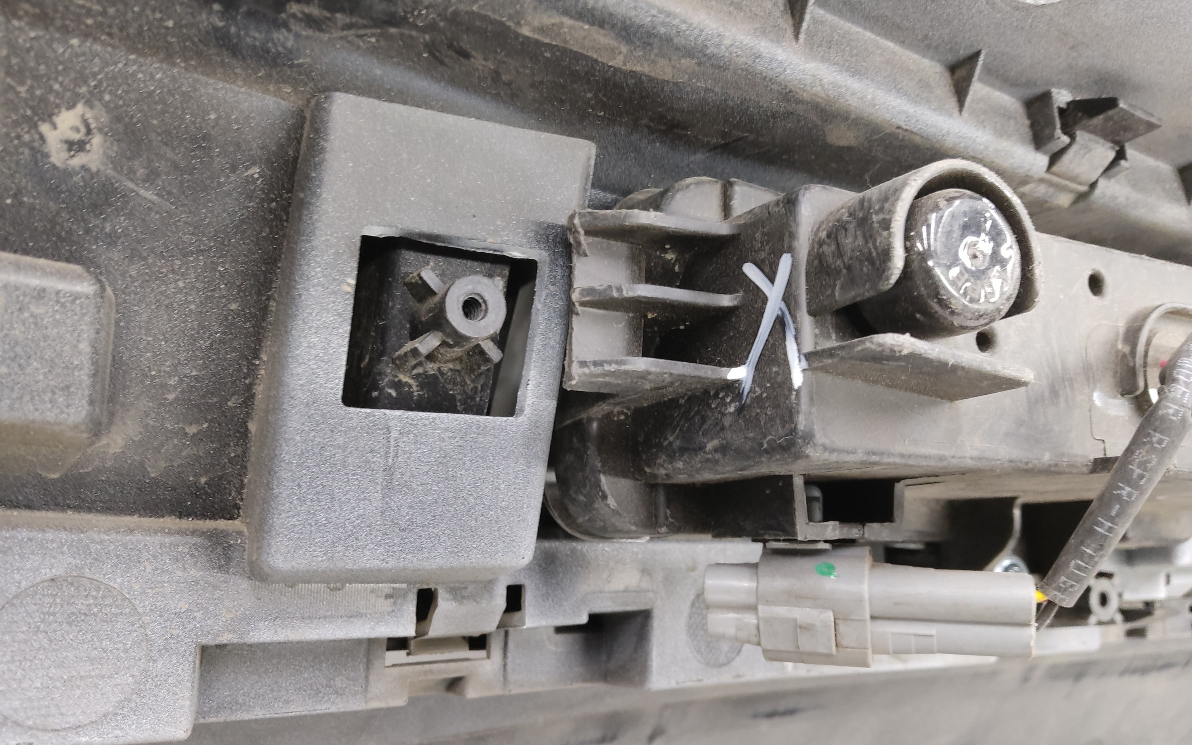 Бампер передний Exeed TXL Restail