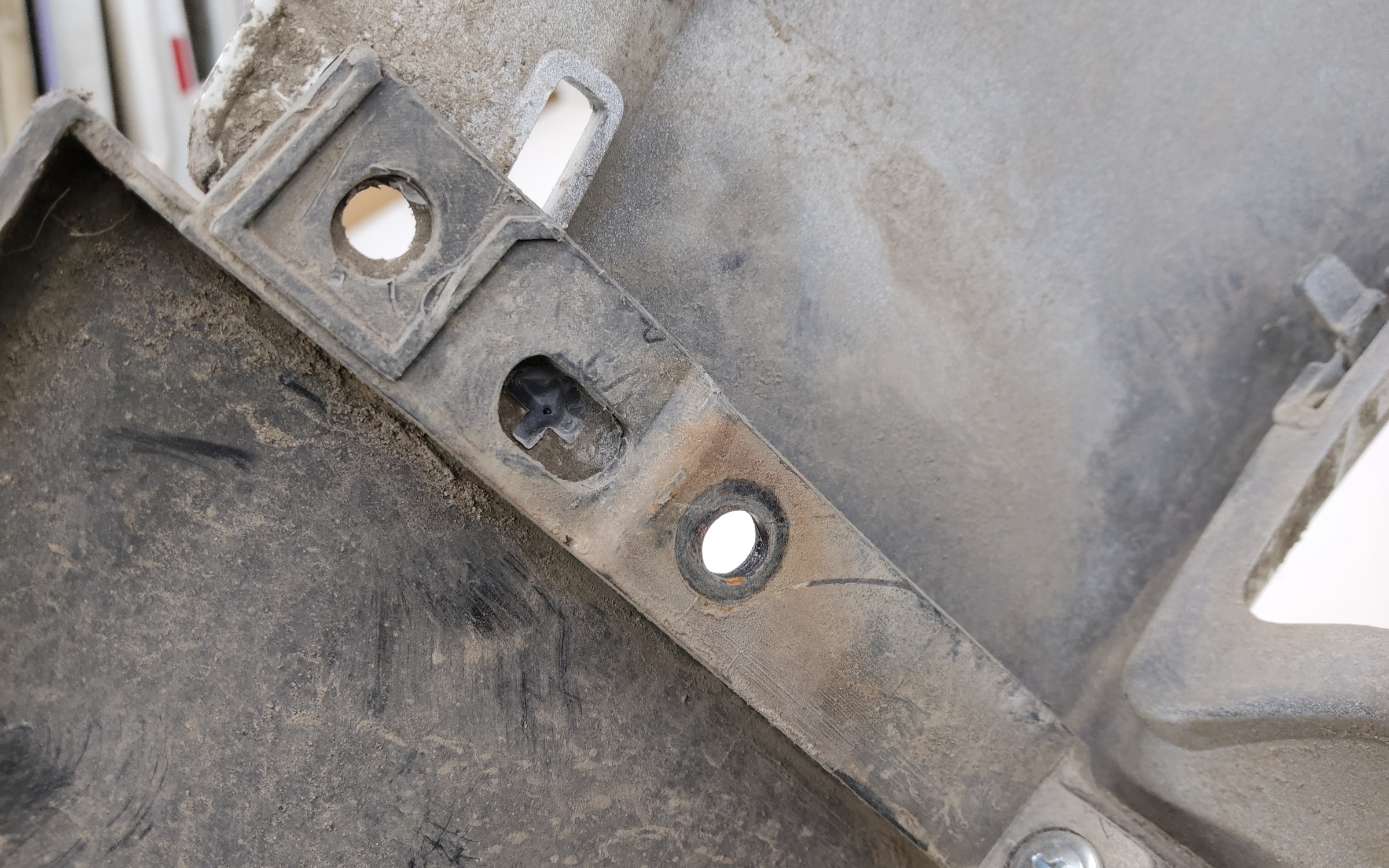 Бампер передний Geely Atlas Pro