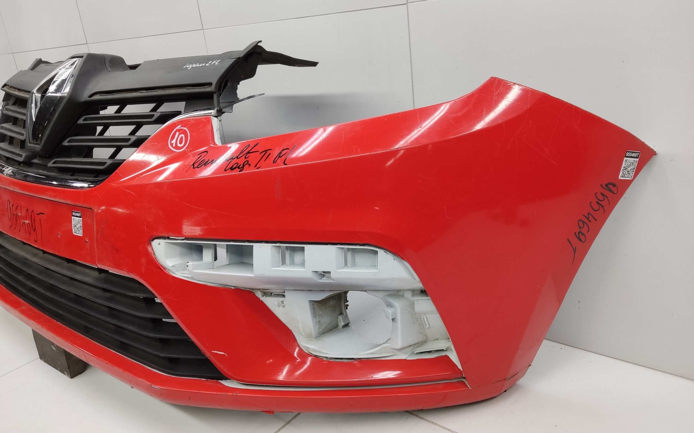 Бампер передний Renault Logan 2 Restail