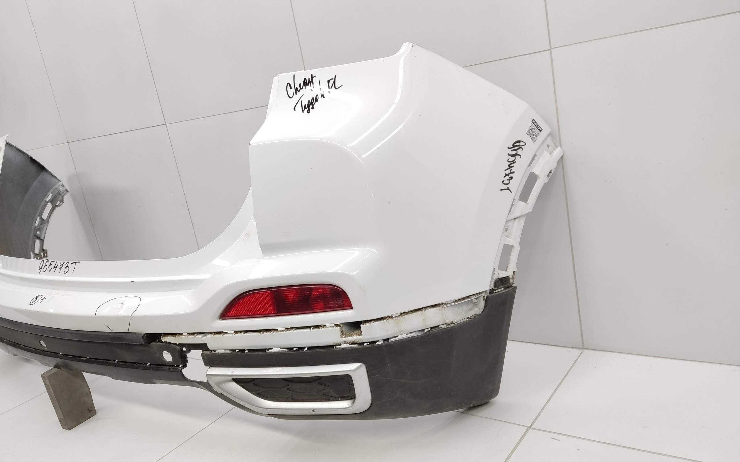 Бампер задний Chery Tiggo 4 Restail