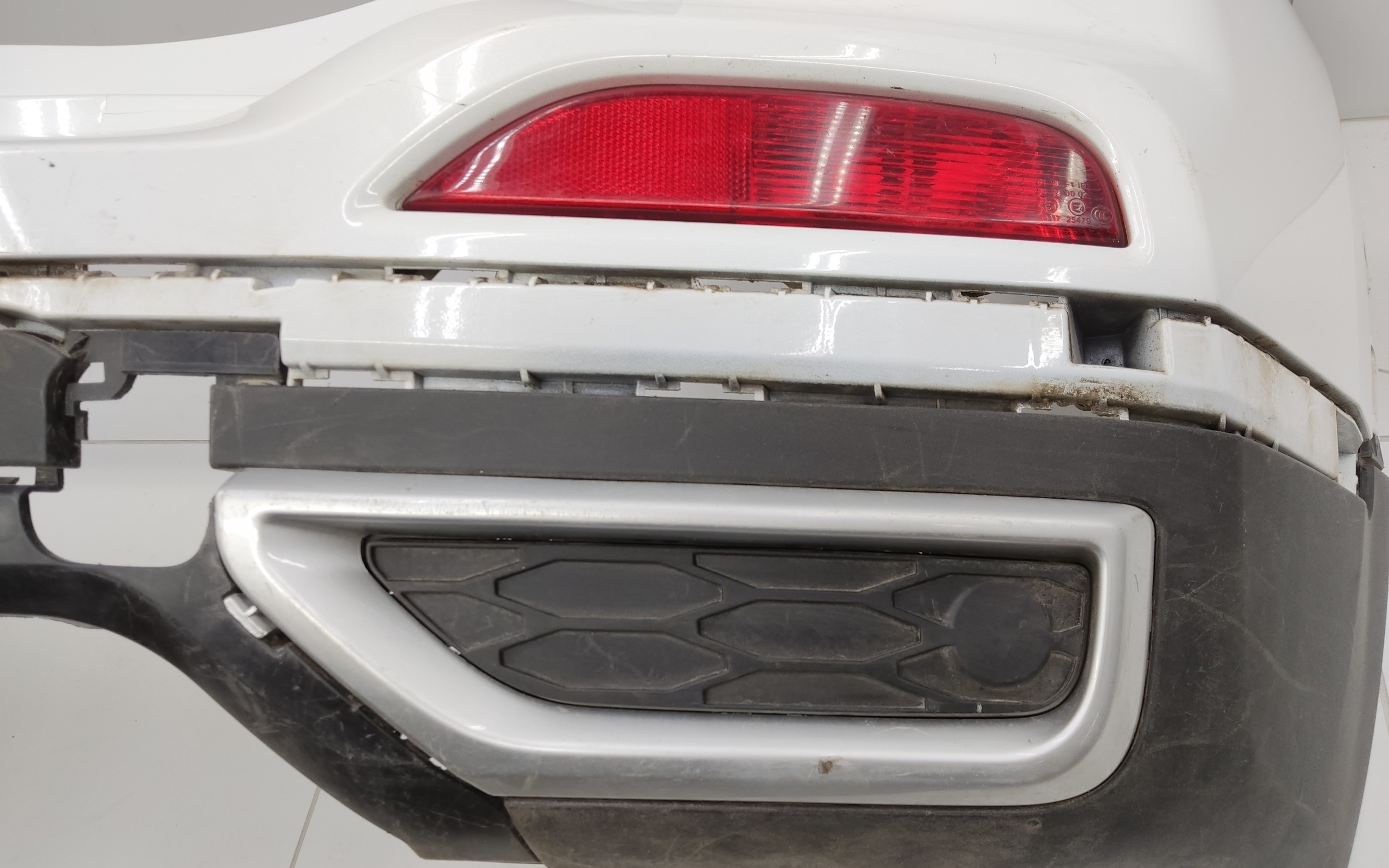 Бампер задний Chery Tiggo 4 Restail