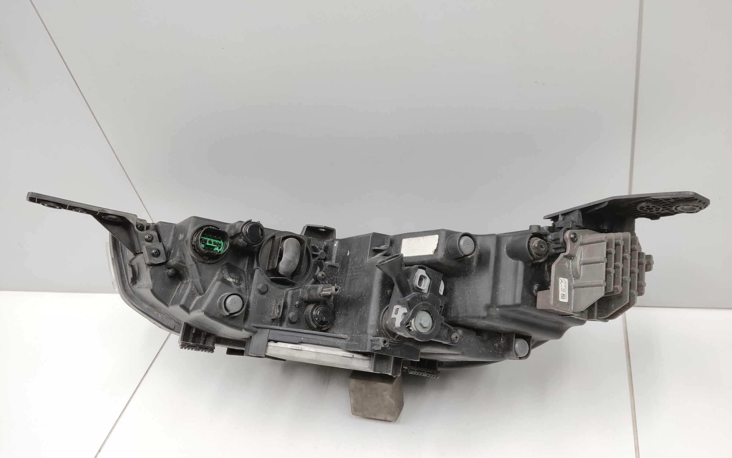 Фара передняя правая Kia Soul 3 LED ДХО