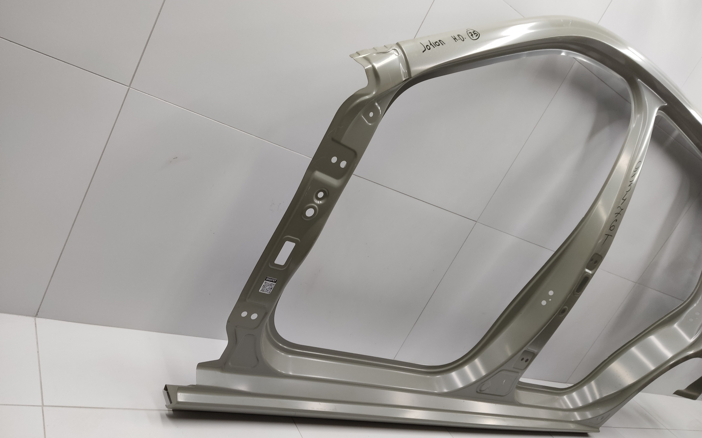 Панель кузова боковая левая Haval Jolion