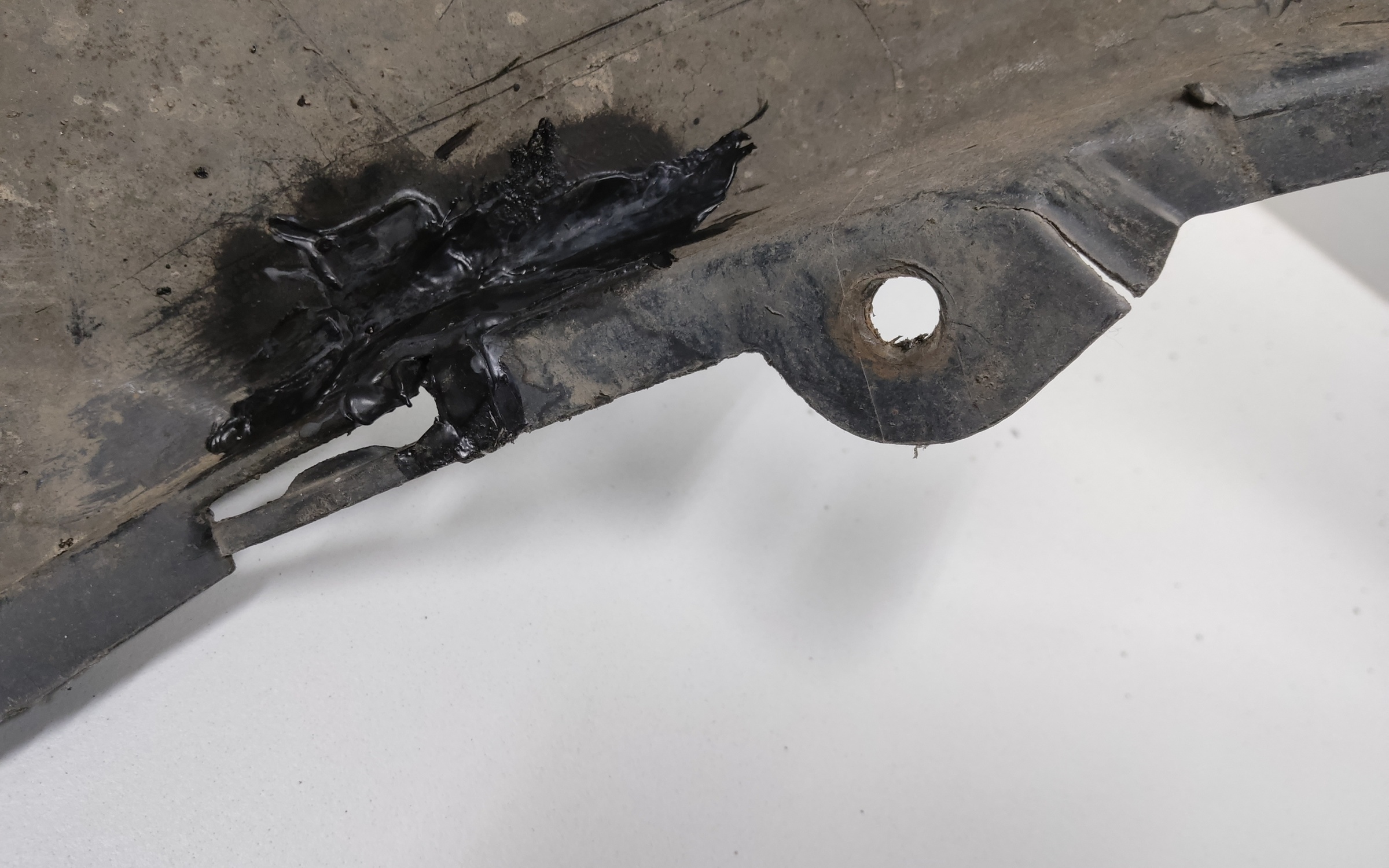 Бампер задний Kia Cerato 2 Sedan