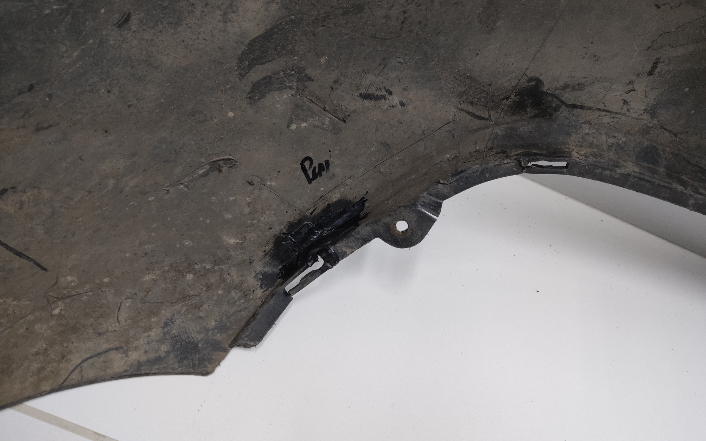 Бампер задний Kia Cerato 2 Sedan