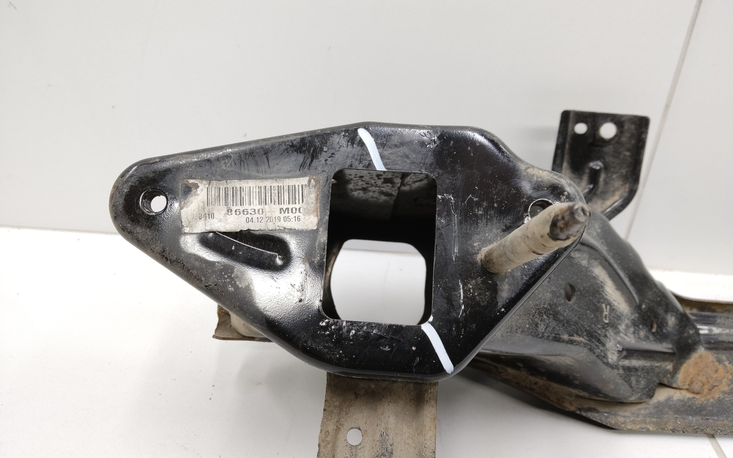 Усилитель заднего бампера Hyundai Creta 1