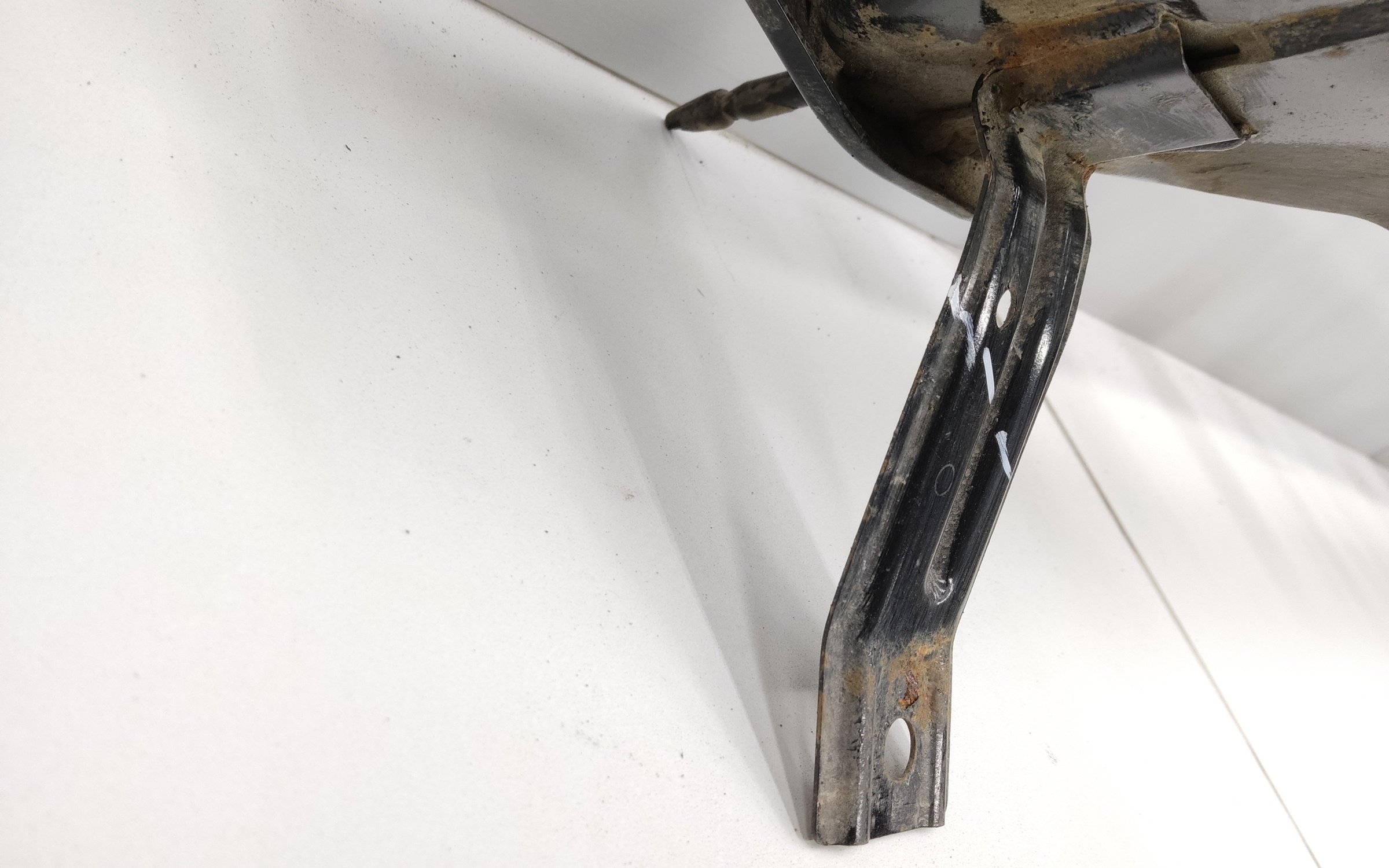 Усилитель заднего бампера Hyundai Creta 1