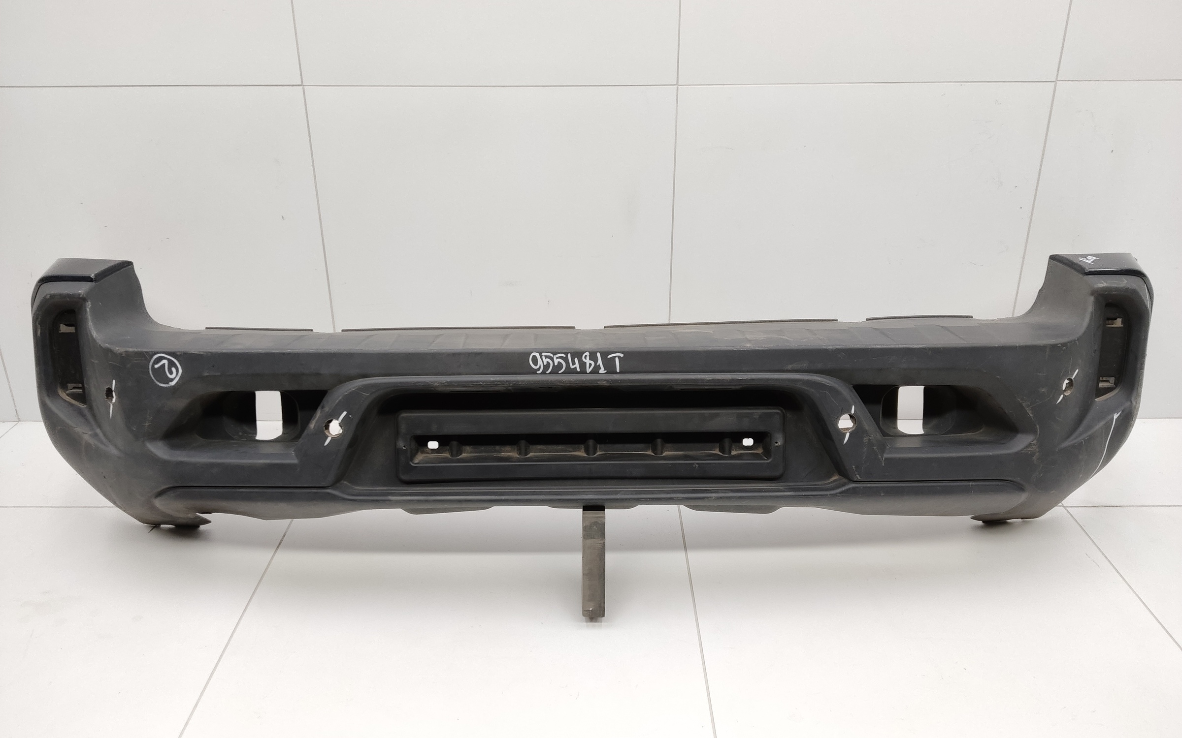 Бампер задний Lada Niva Travel