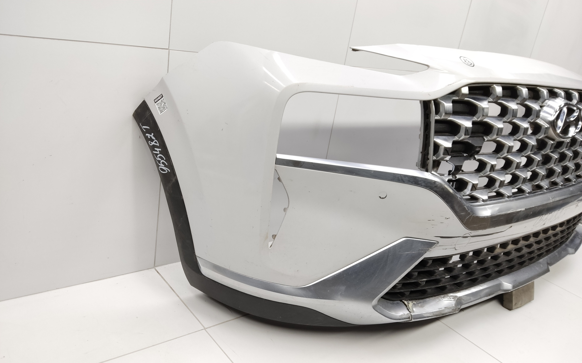 Бампер передний Hyundai Santa Fe 4 Restail