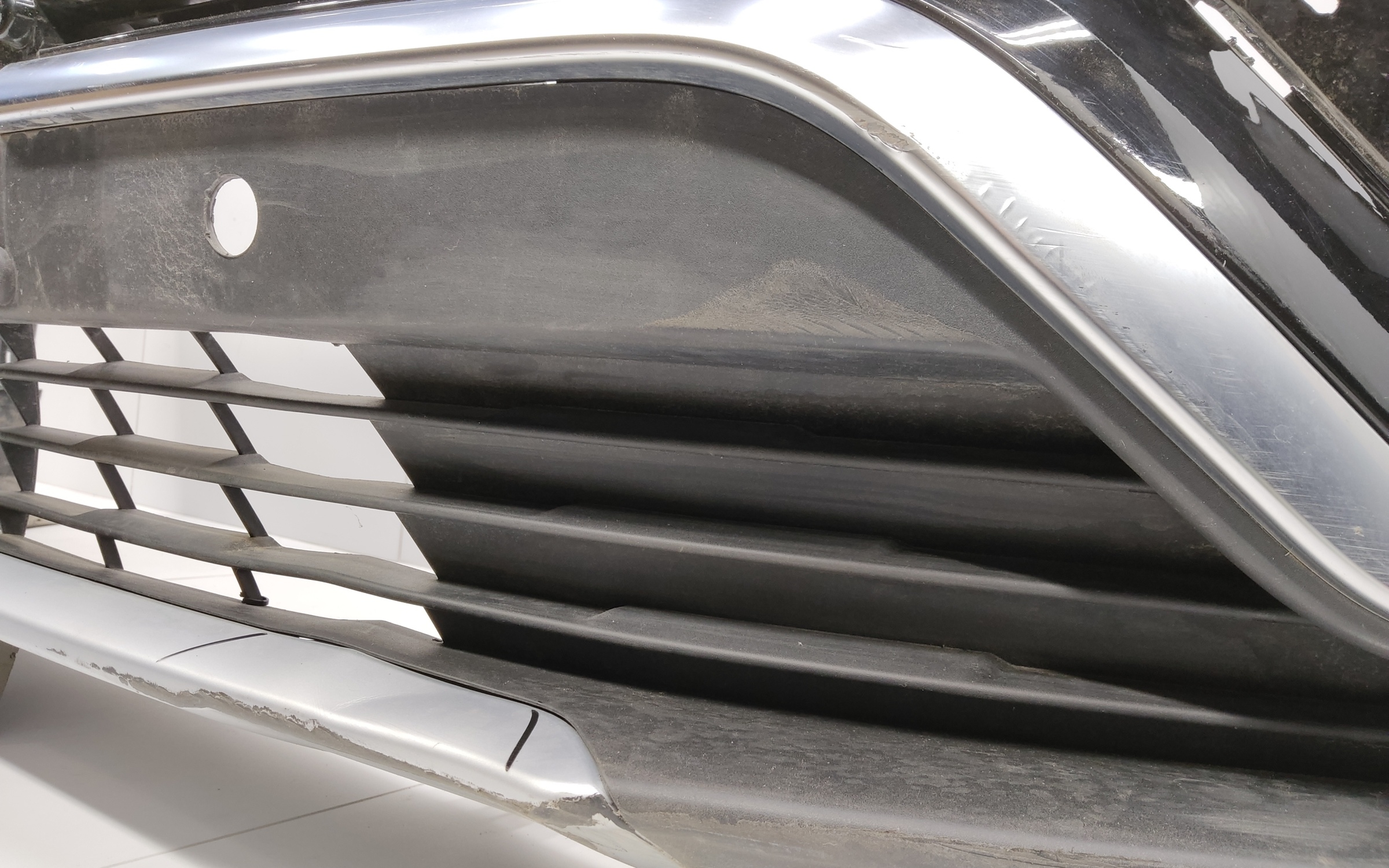 Бампер передний Geely Atlas Pro