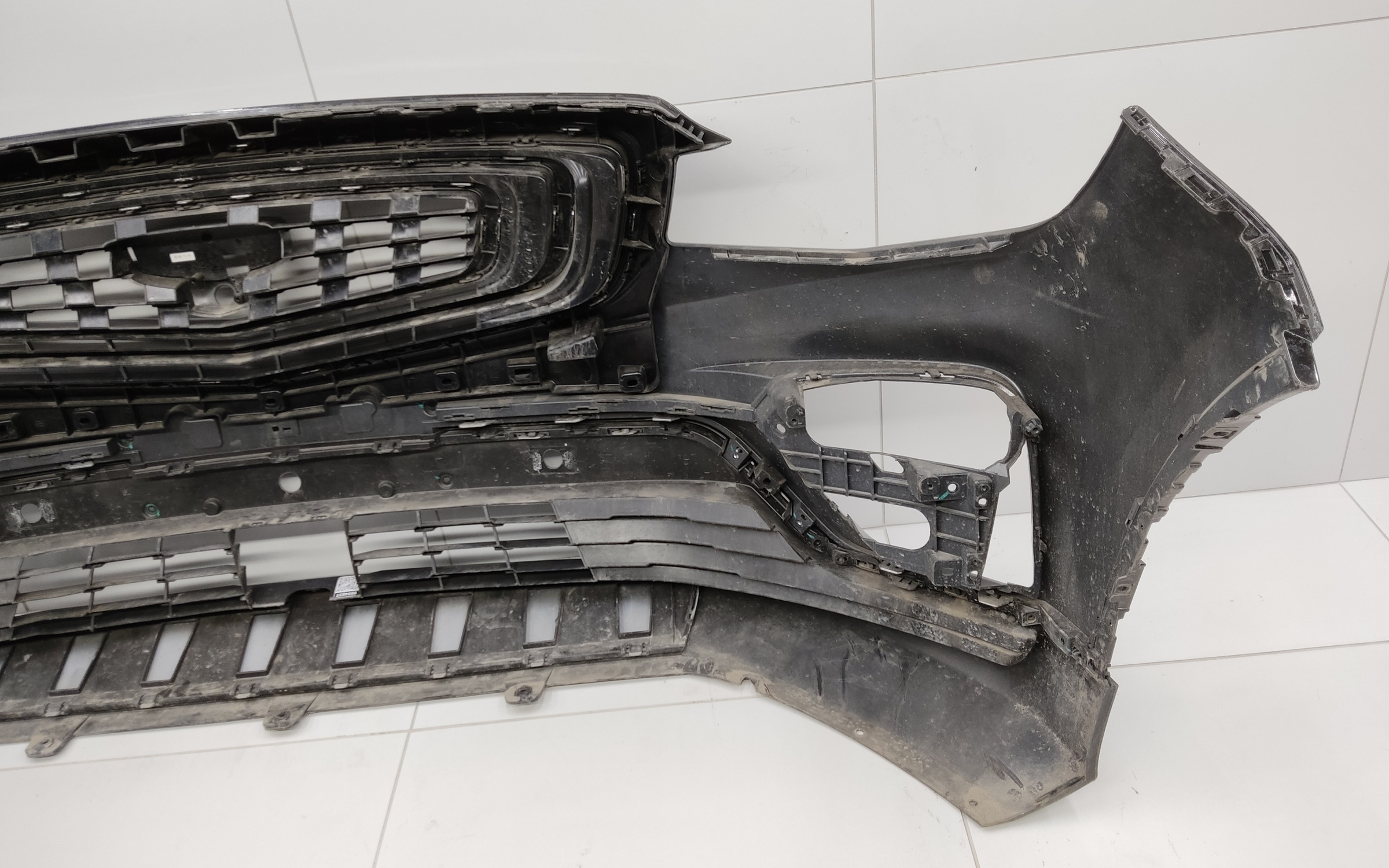 Бампер передний Geely Atlas Pro